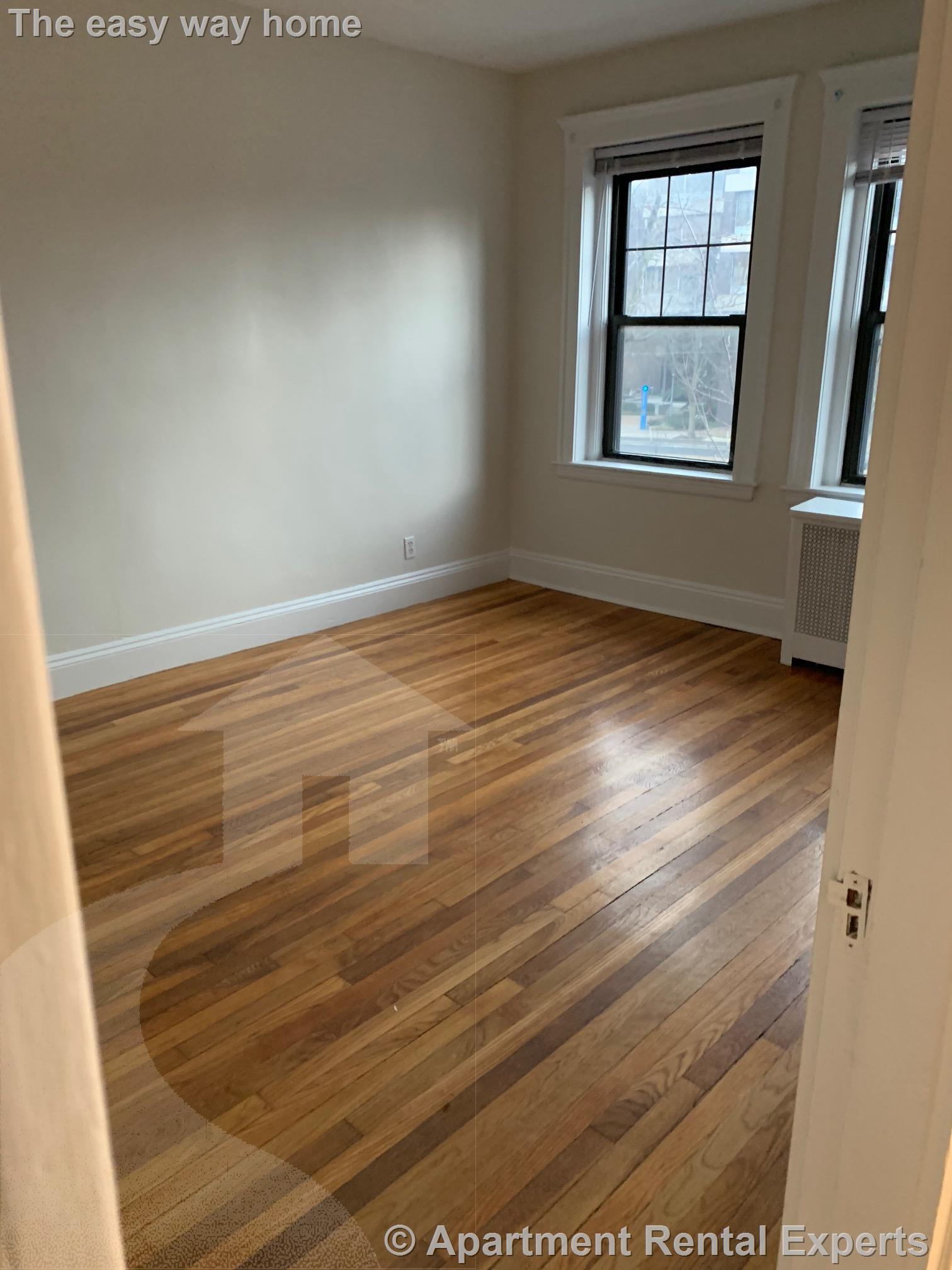 1558 Massachusetts Ave, Porter Square