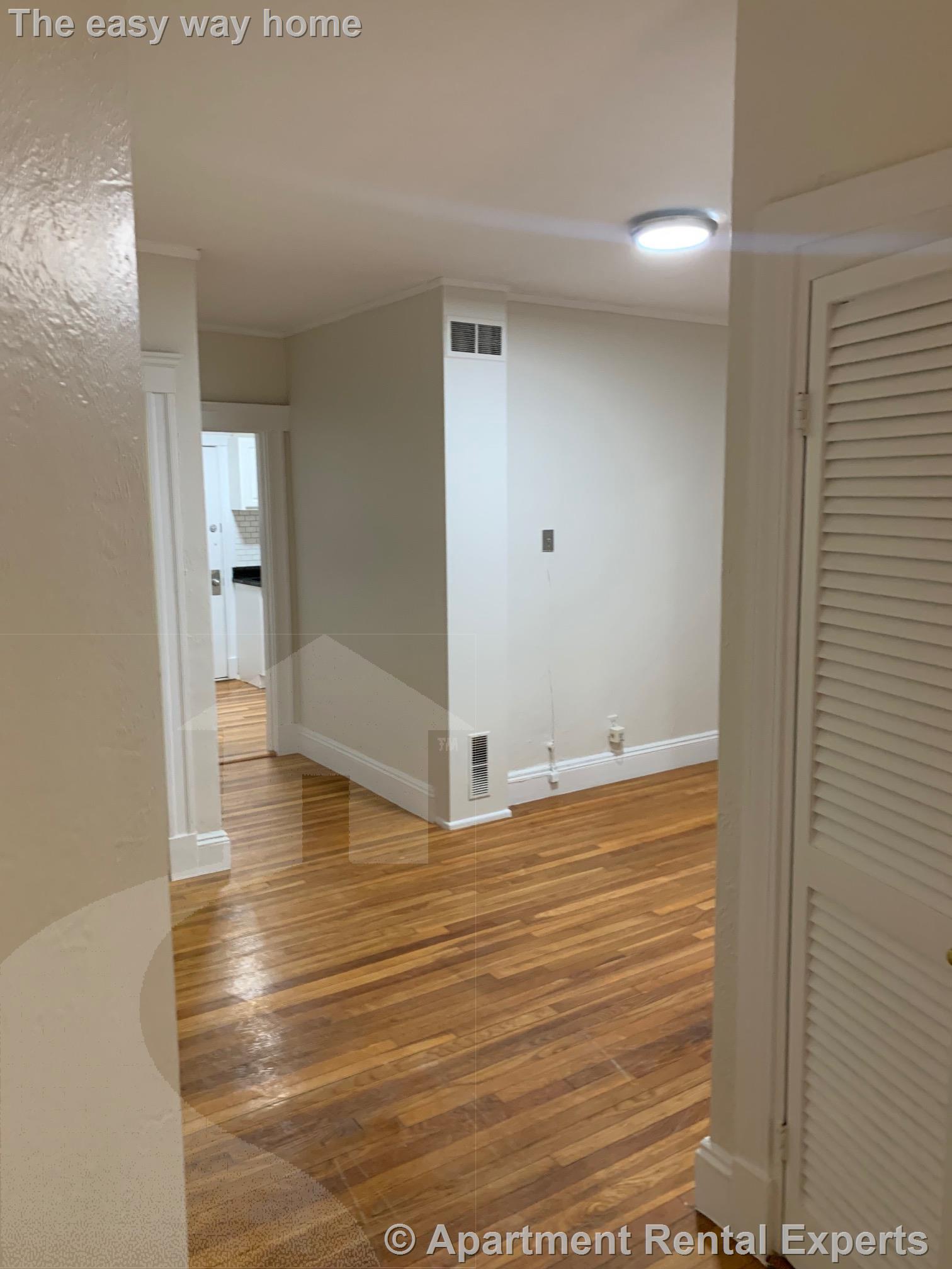 1558 Massachusetts Ave, Porter Square