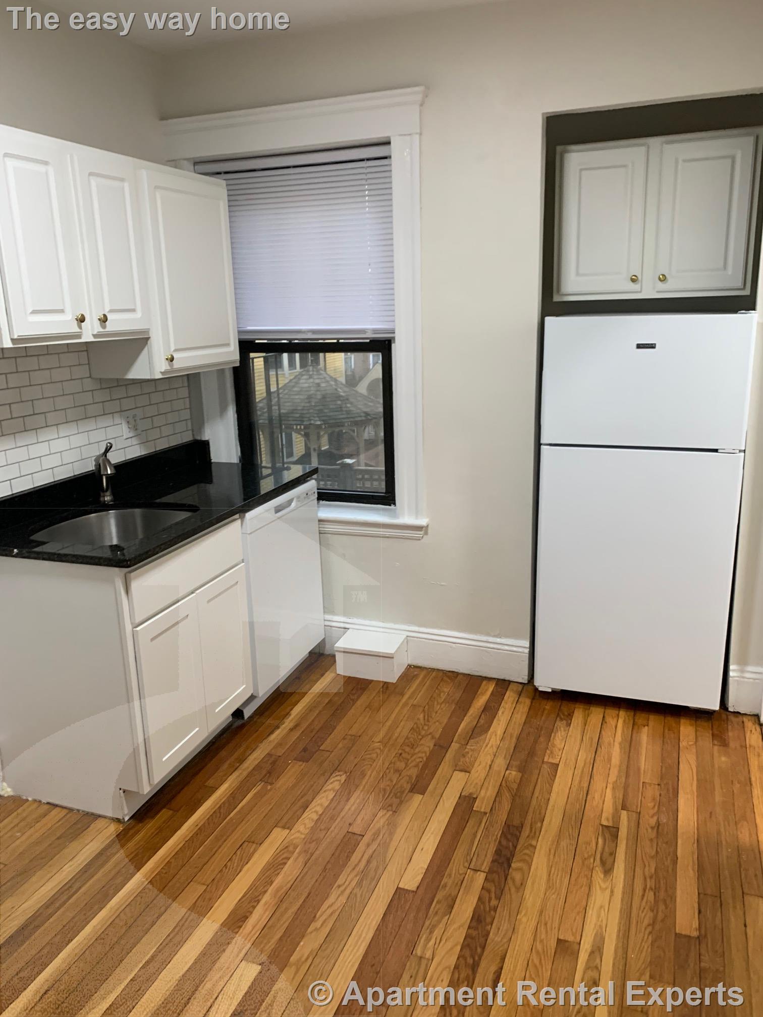 1558 Massachusetts Ave, Porter Square