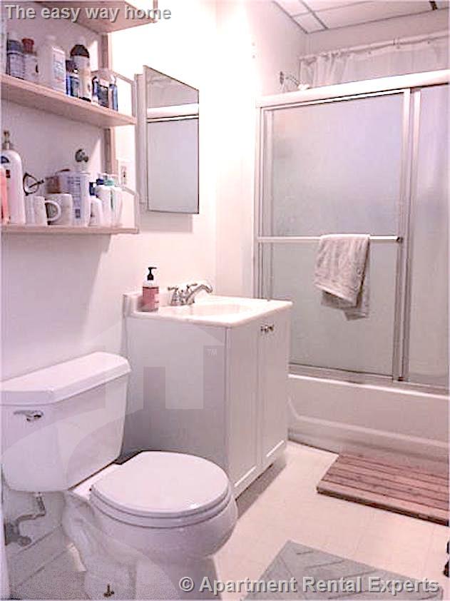 32 Adrian St, Inman Square