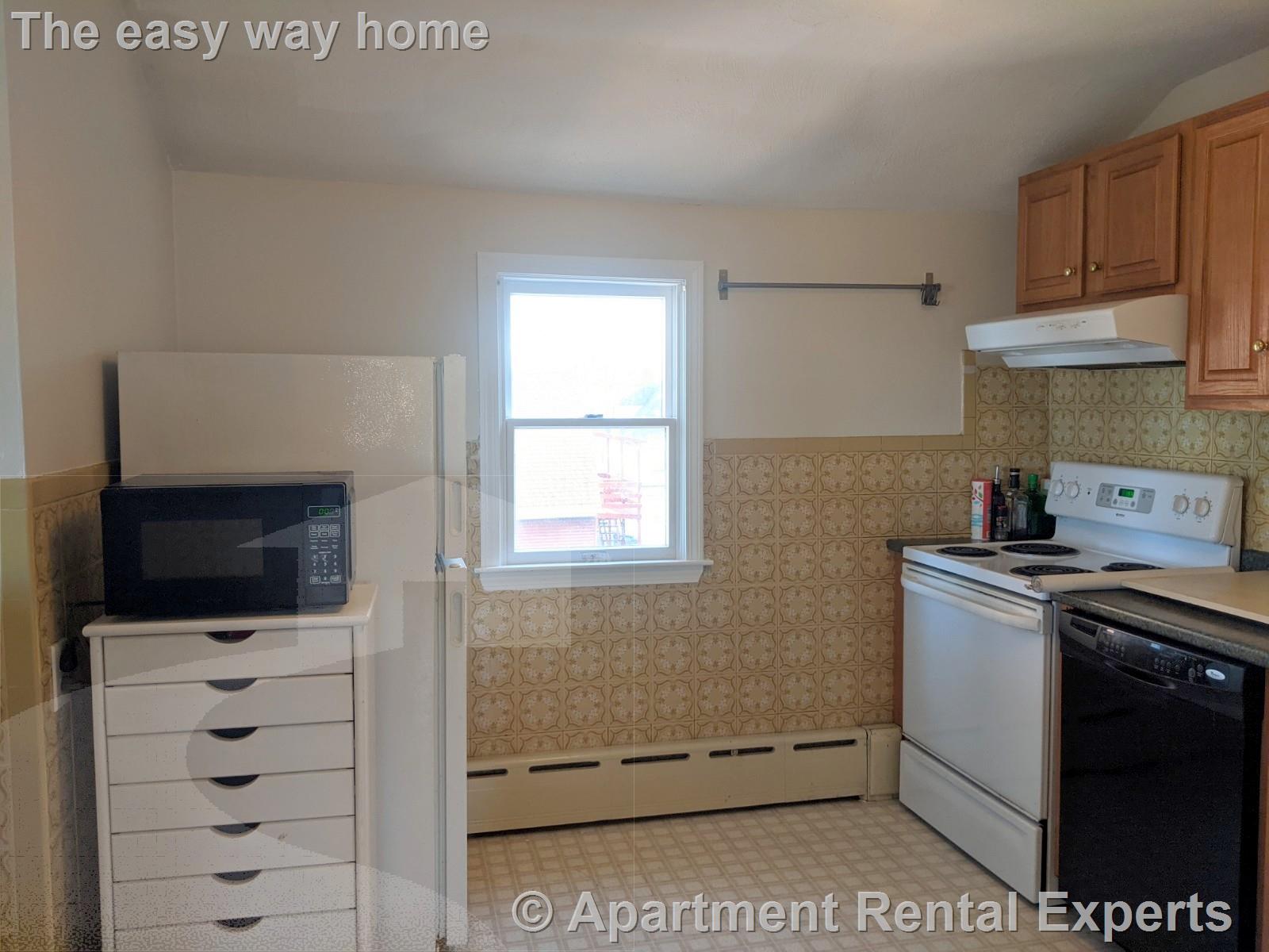 714 Broadway, Ball Square