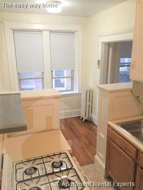 1610 Massachusetts Ave, Harvard Square