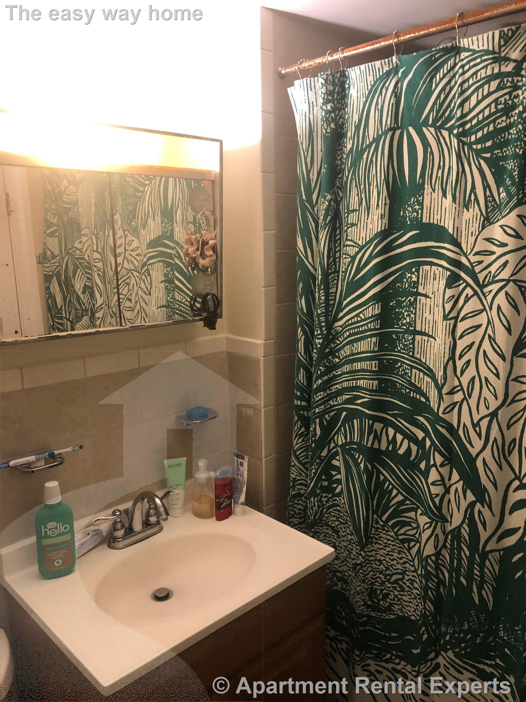 202 Pearl St, Winter Hill