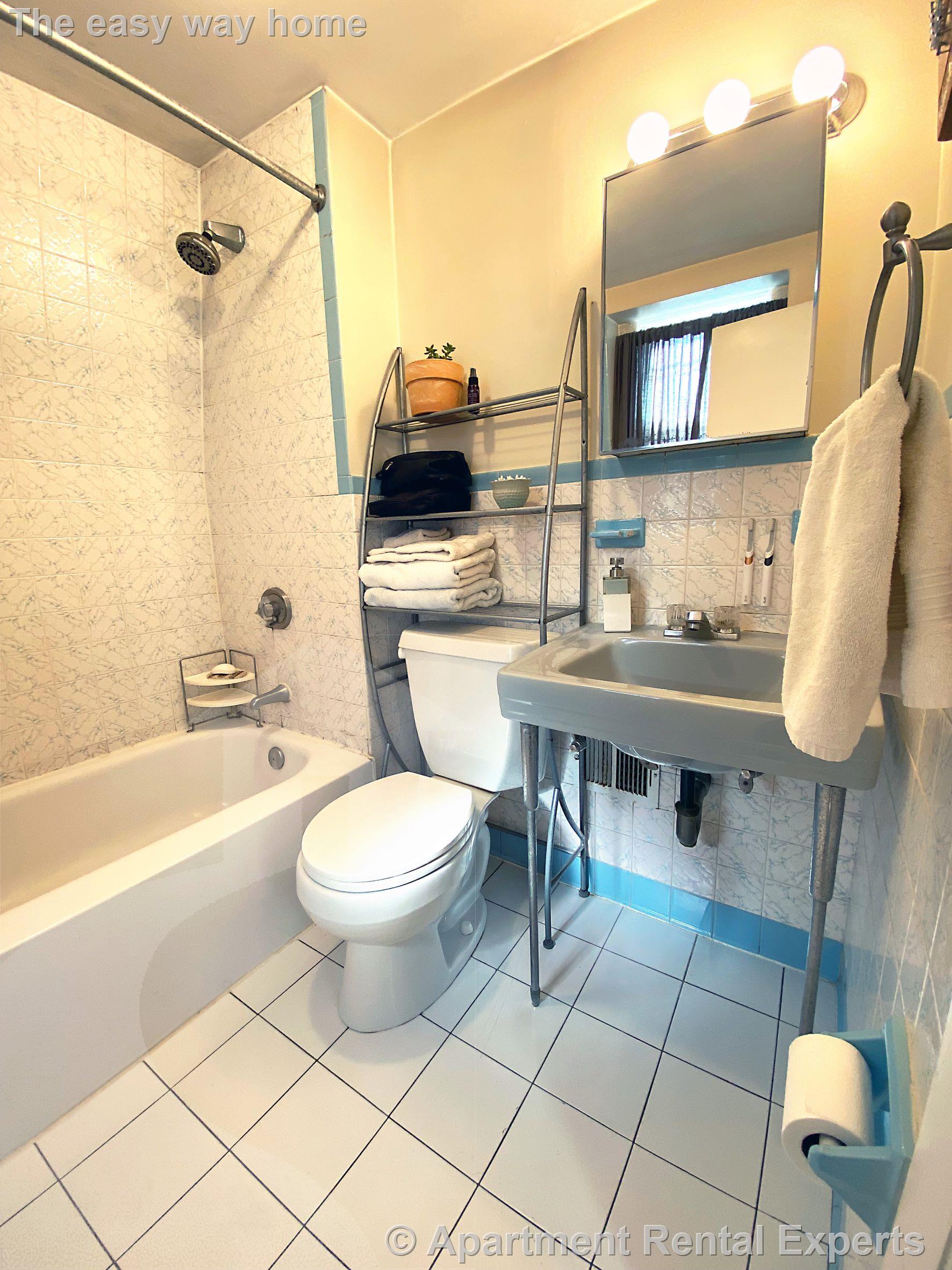 12 Cross St East, East Somerville