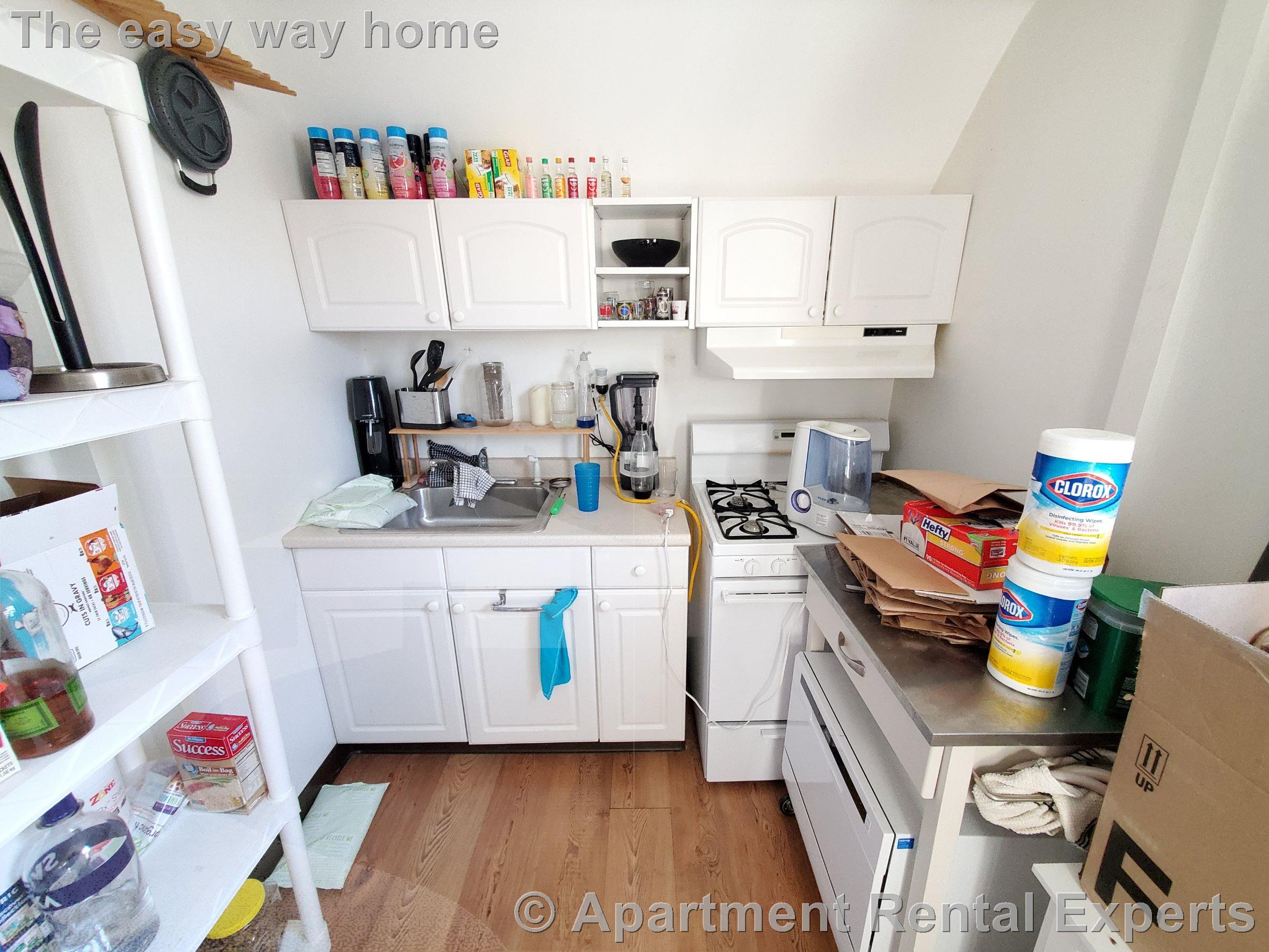 7 Jay St, Davis Square