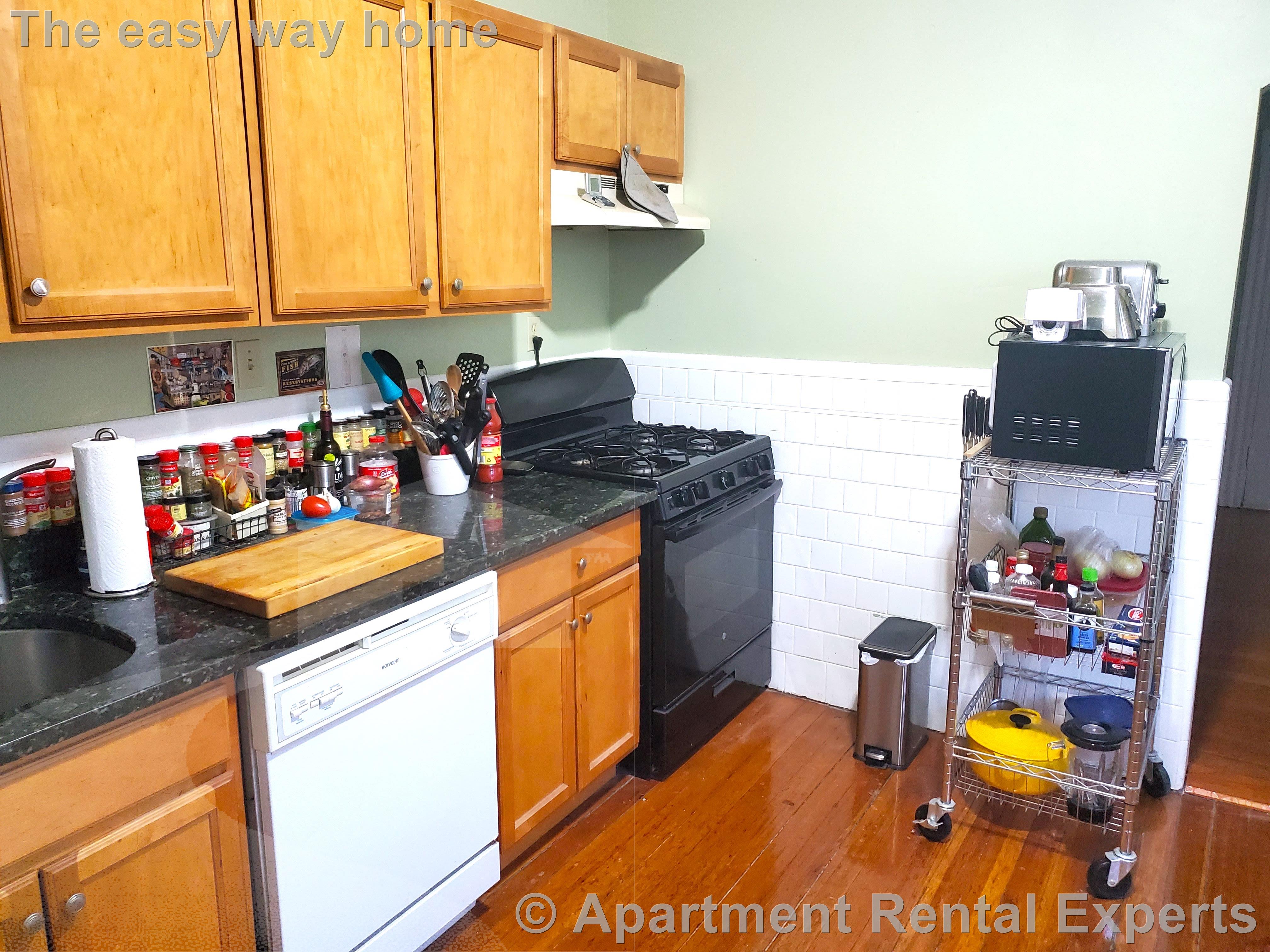 143-145 Orchard St, Davis Square