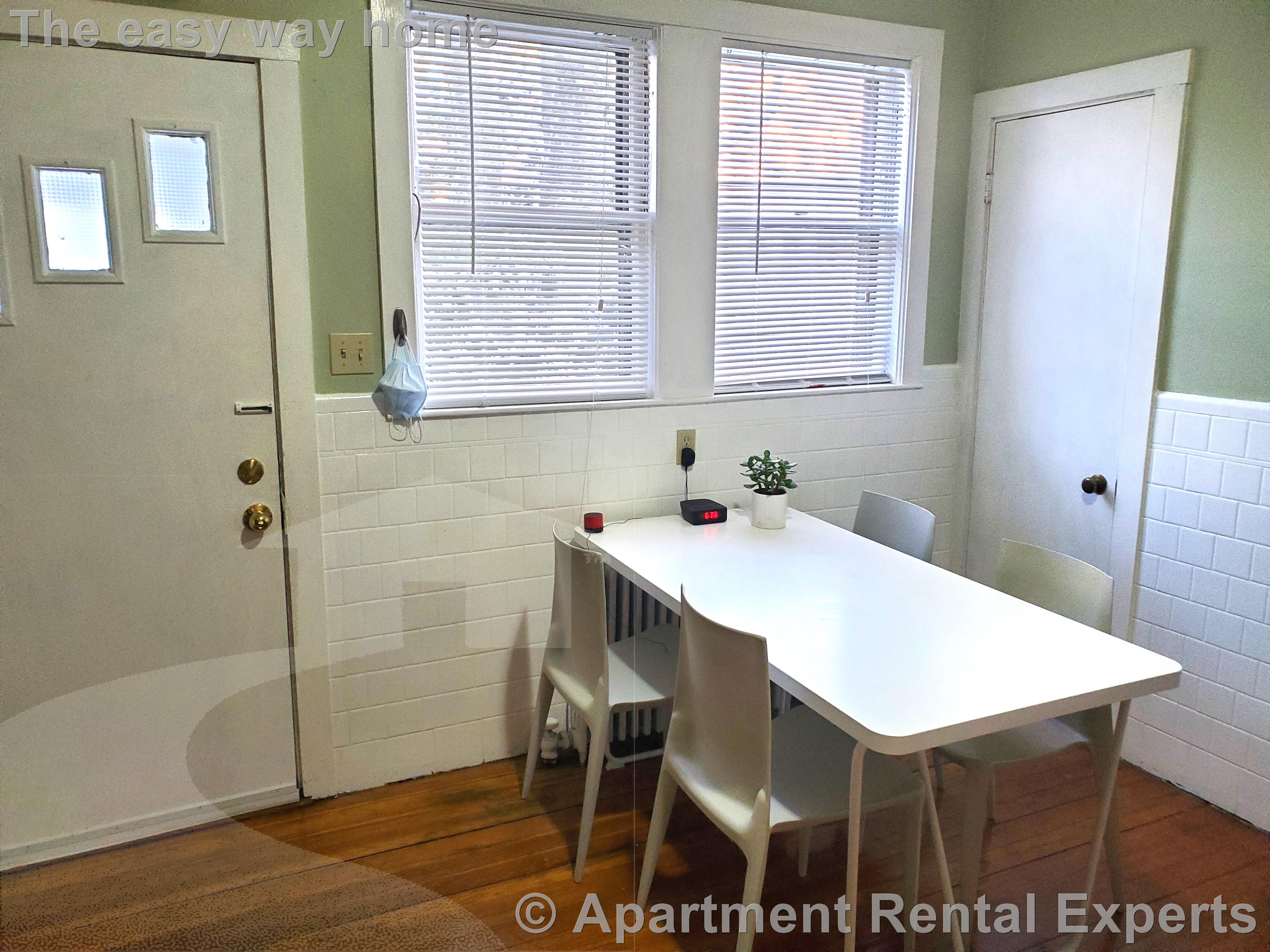 143-145 Orchard St, Davis Square