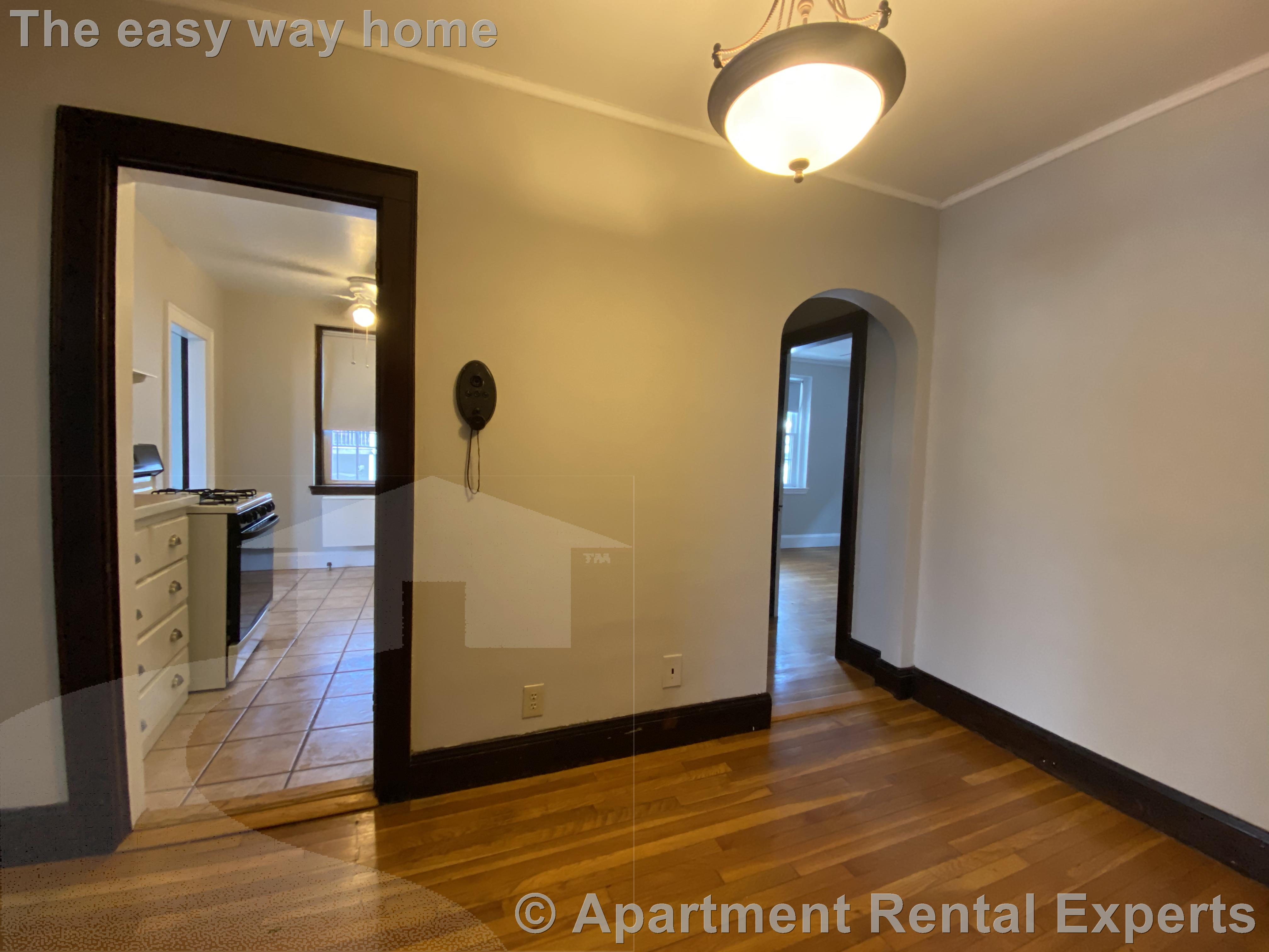 119 College Ave, Davis Square