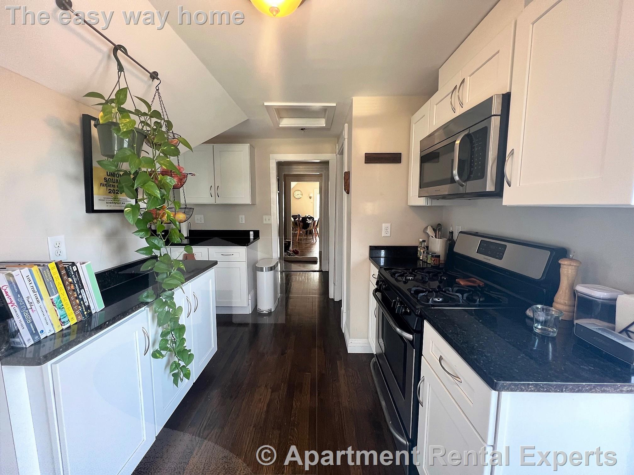 26 Willow Ave, Davis Square