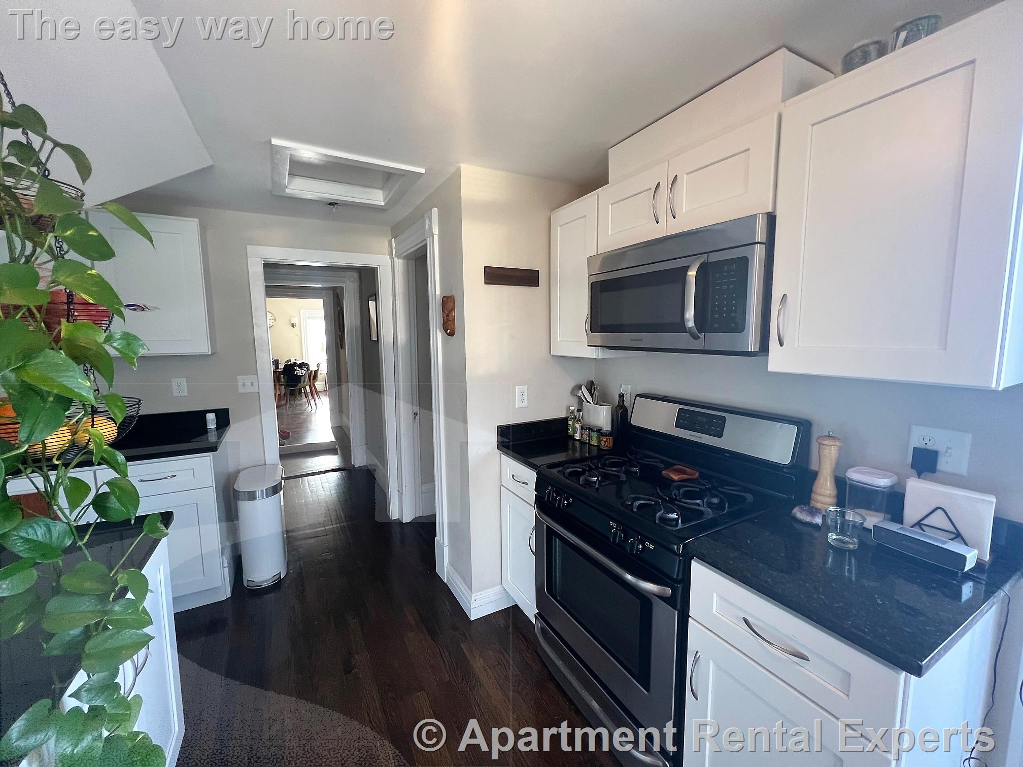 26 Willow Ave, Davis Square