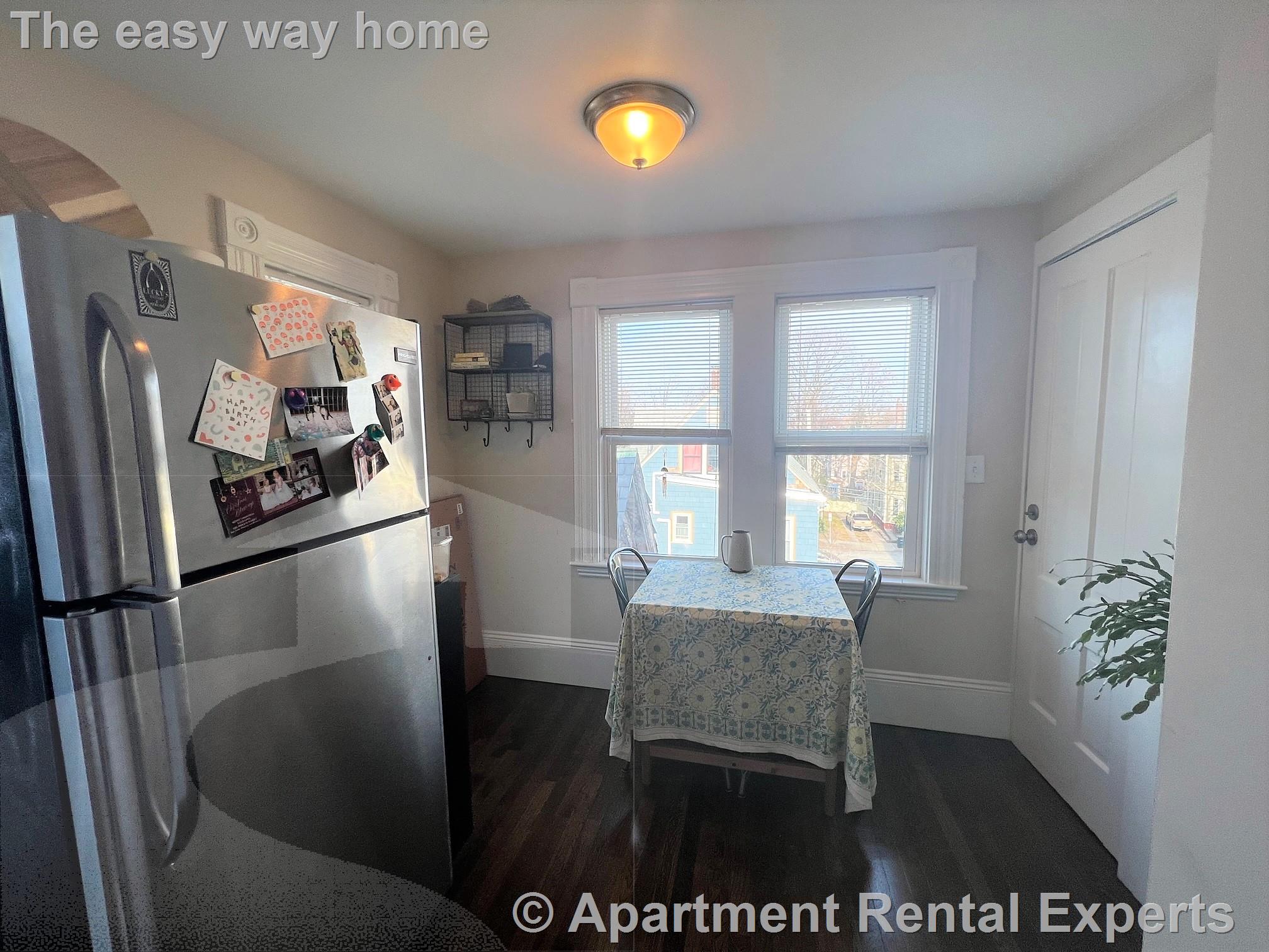 26 Willow Ave, Davis Square