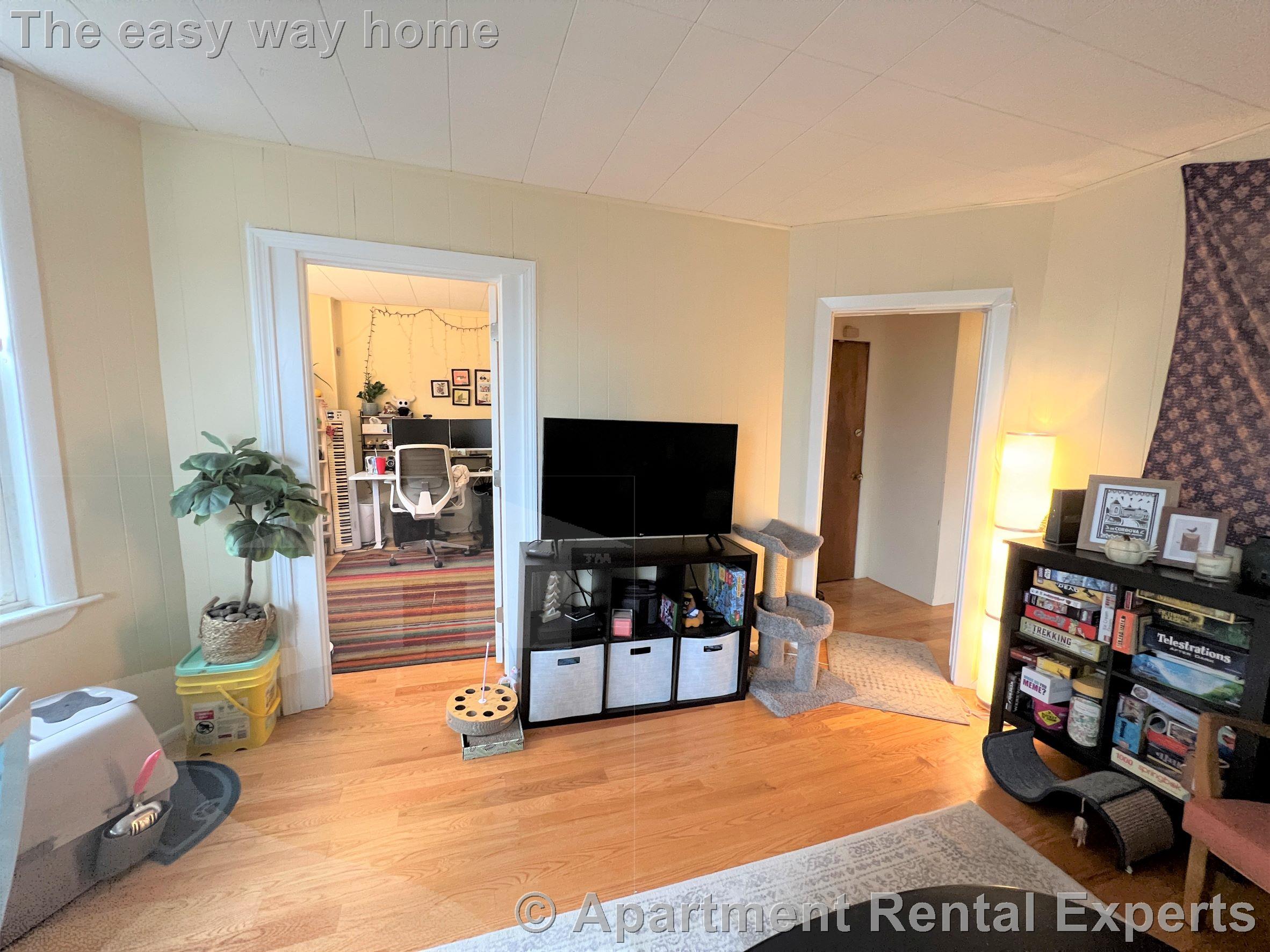 27-29 Cameron Ave, Davis Square