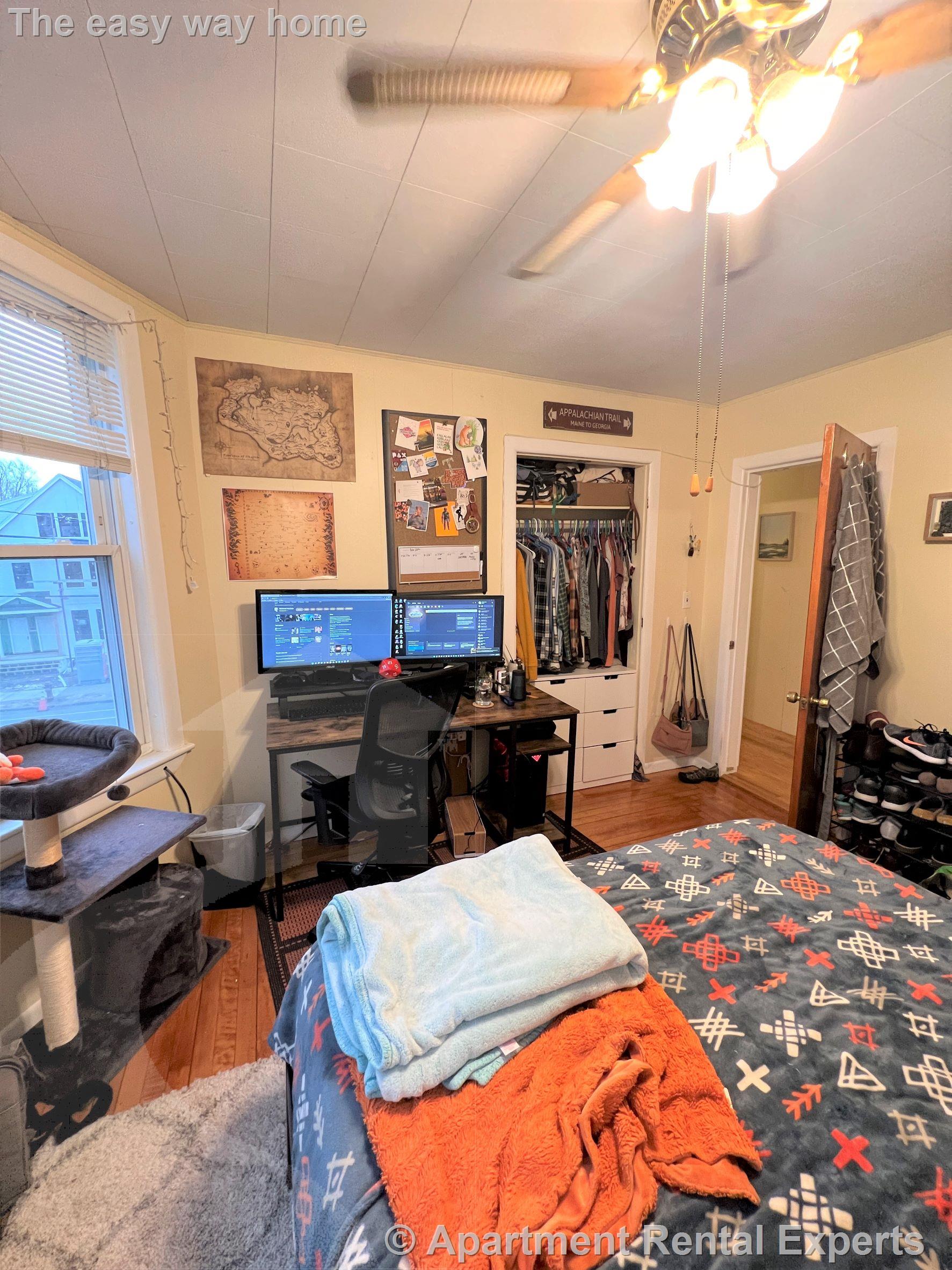 27-29 Cameron Ave, Davis Square