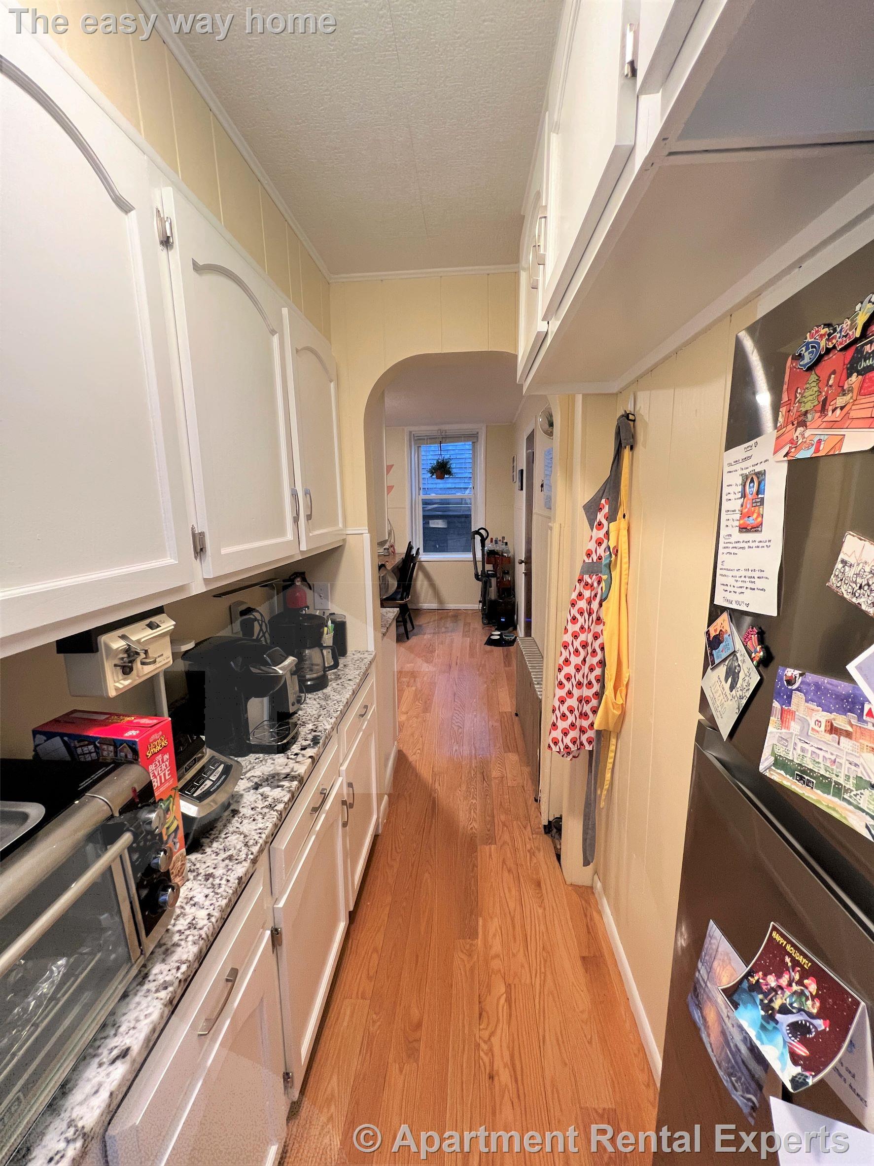 27-29 Cameron Ave, Davis Square