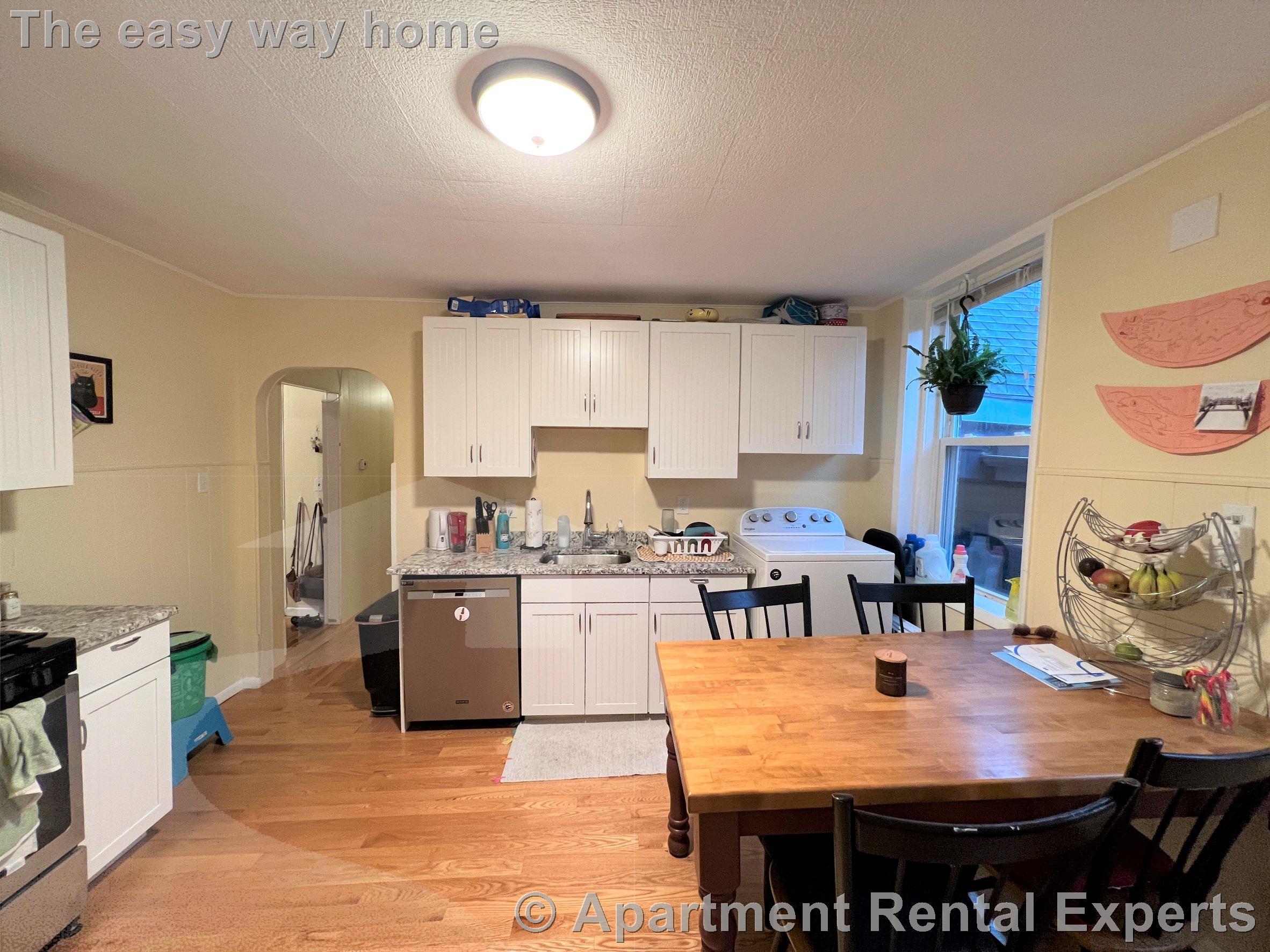 27-29 Cameron Ave, Davis Square