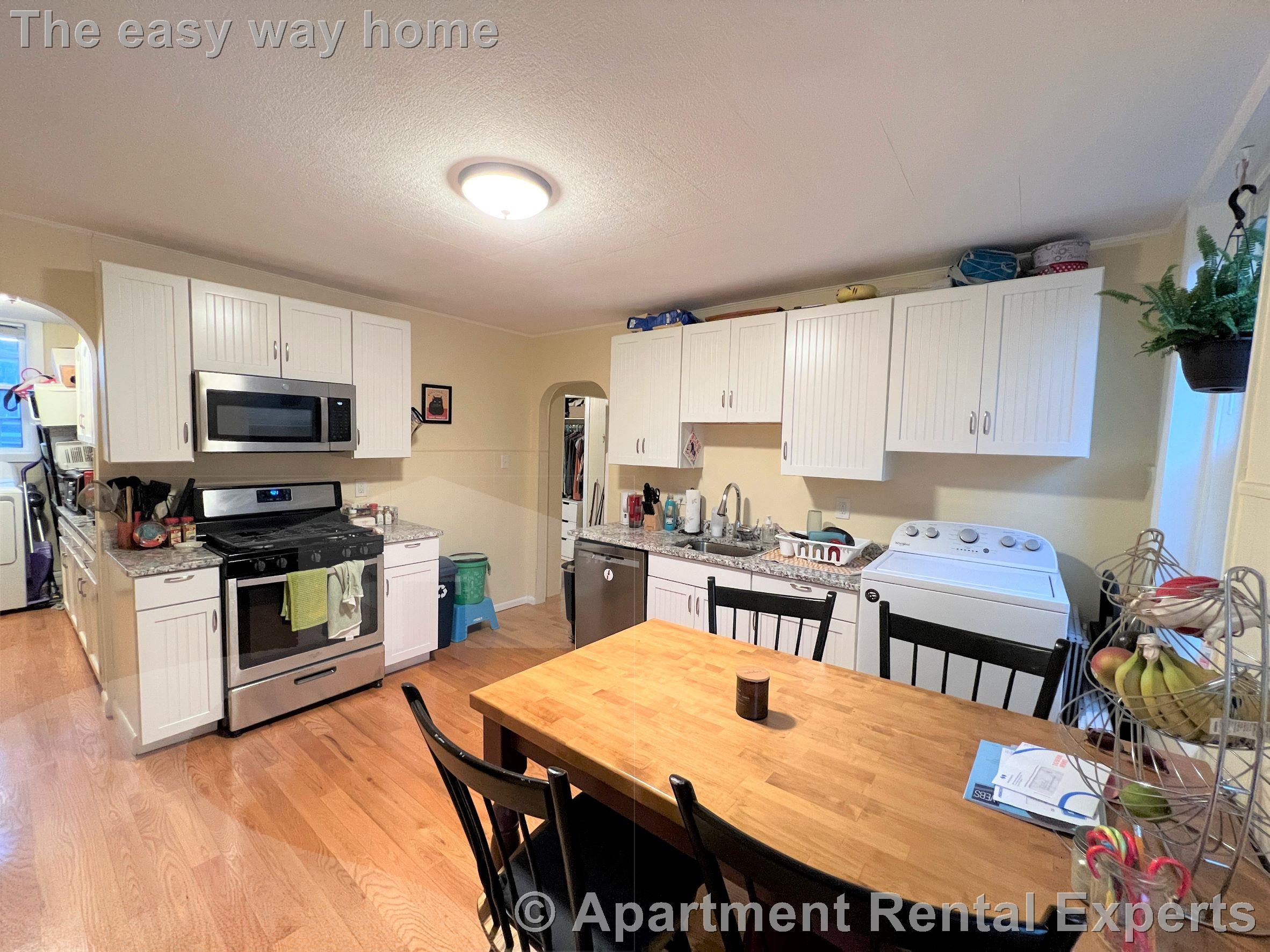 27-29 Cameron Ave, Davis Square