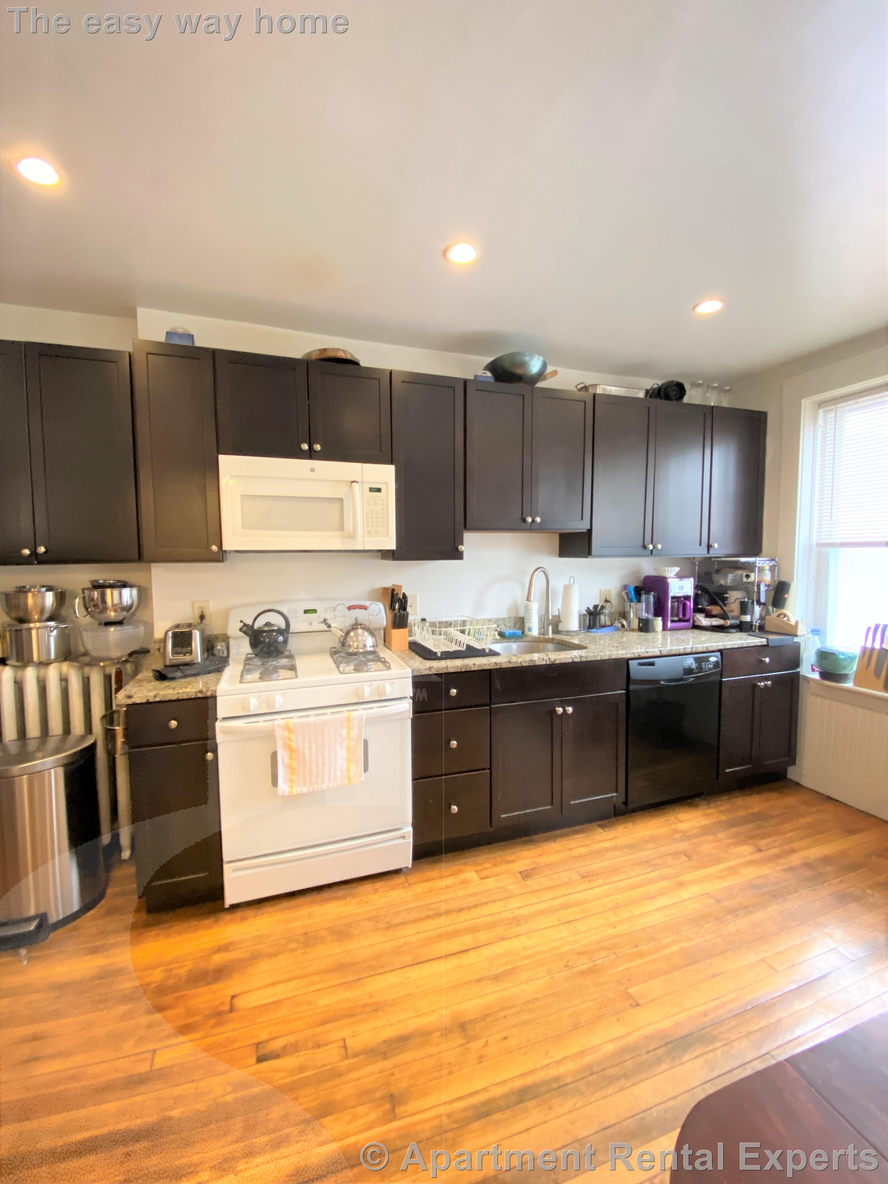 9 Fairfield St, Porter Square