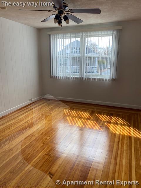 18 Early Ave, Medford Square