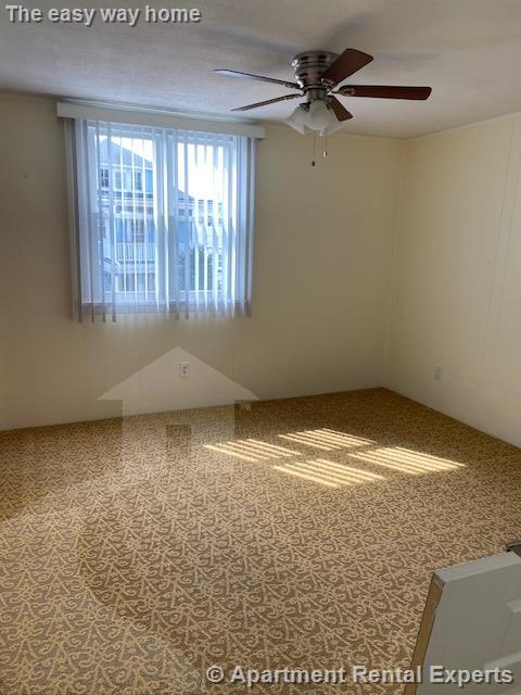 18 Early Ave, Medford Square