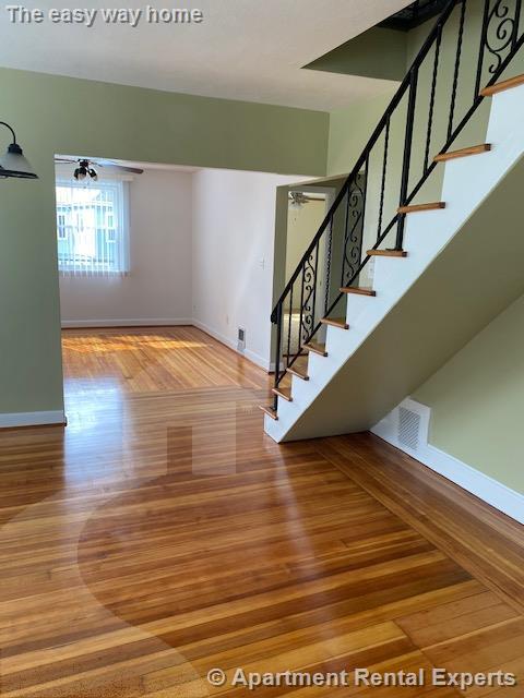 18 Early Ave, Medford Square