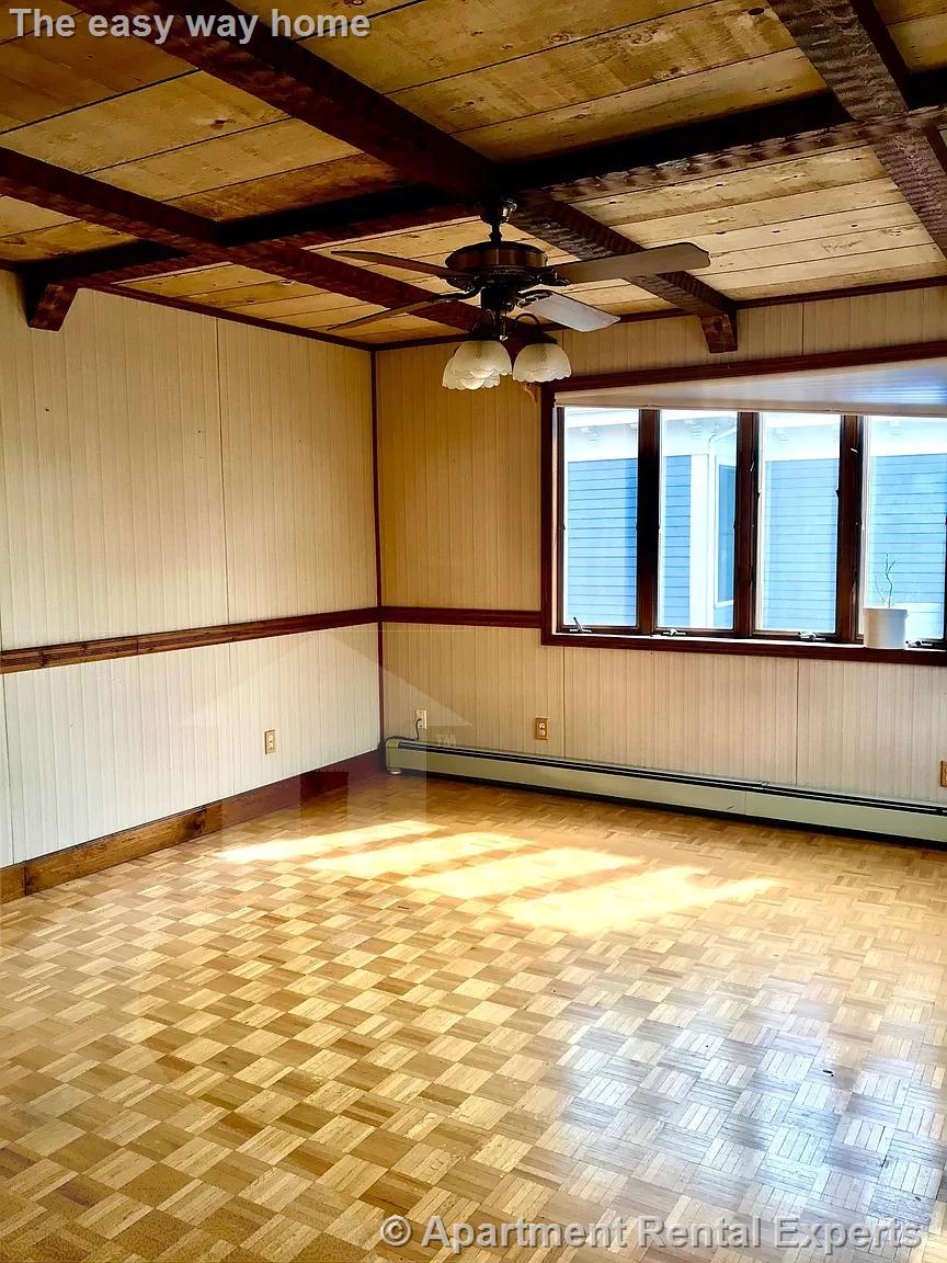 57 Putnam St, Prospect Hill