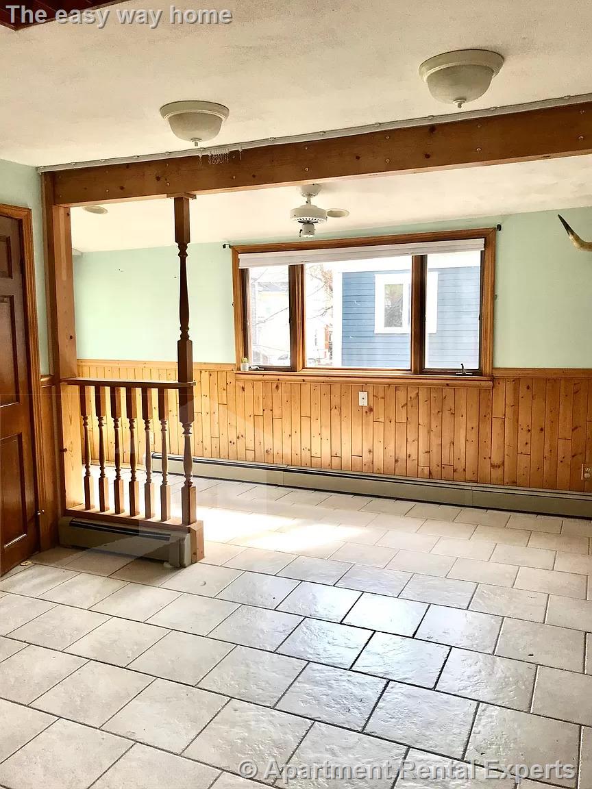 57 Putnam St, Prospect Hill