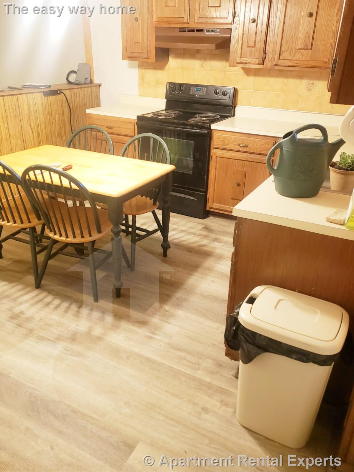 157 Lowell St, Spring Hill