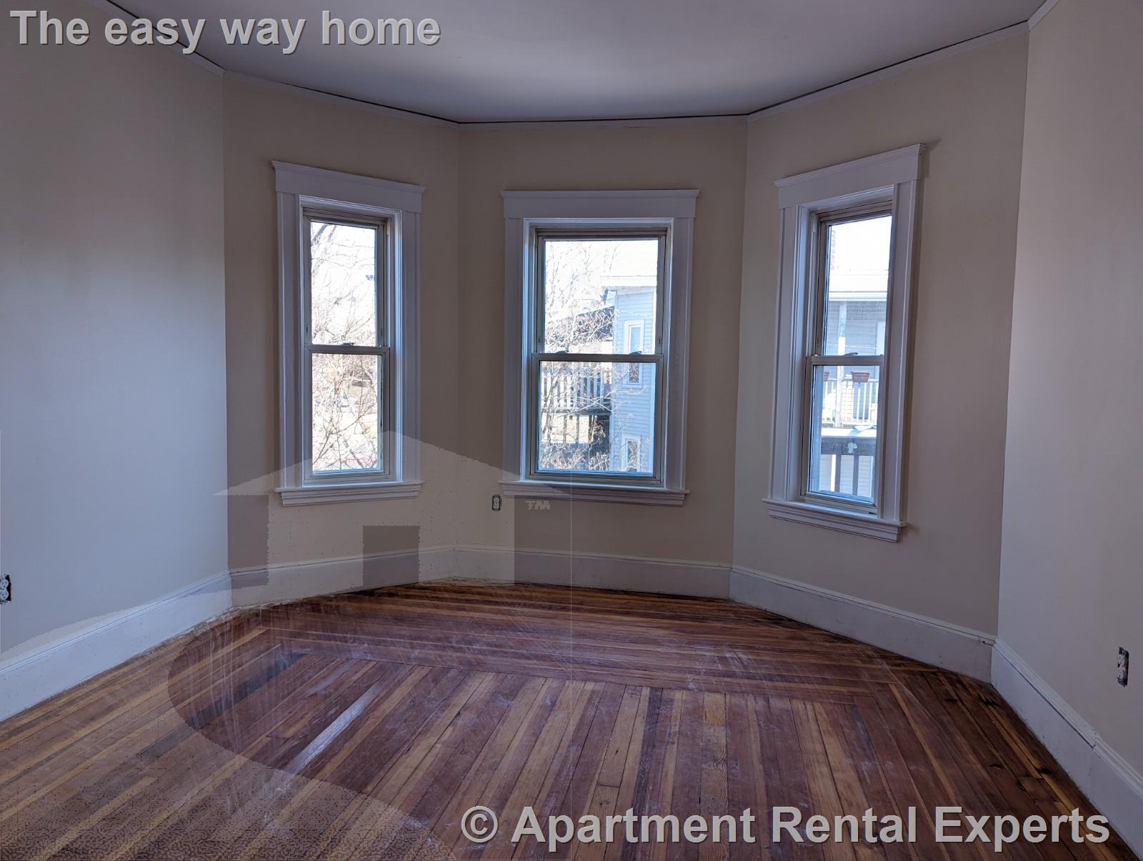 8-10 Lowell Cir, Spring Hill