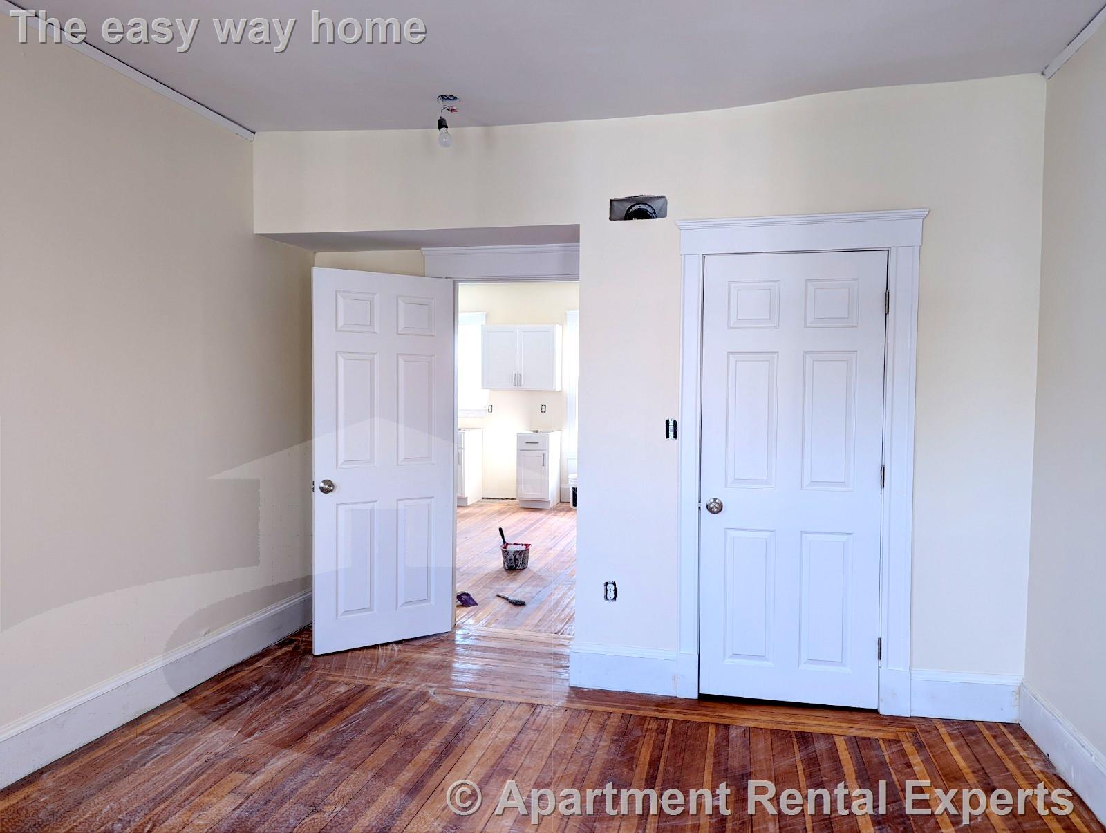 8-10 Lowell Cir, Spring Hill