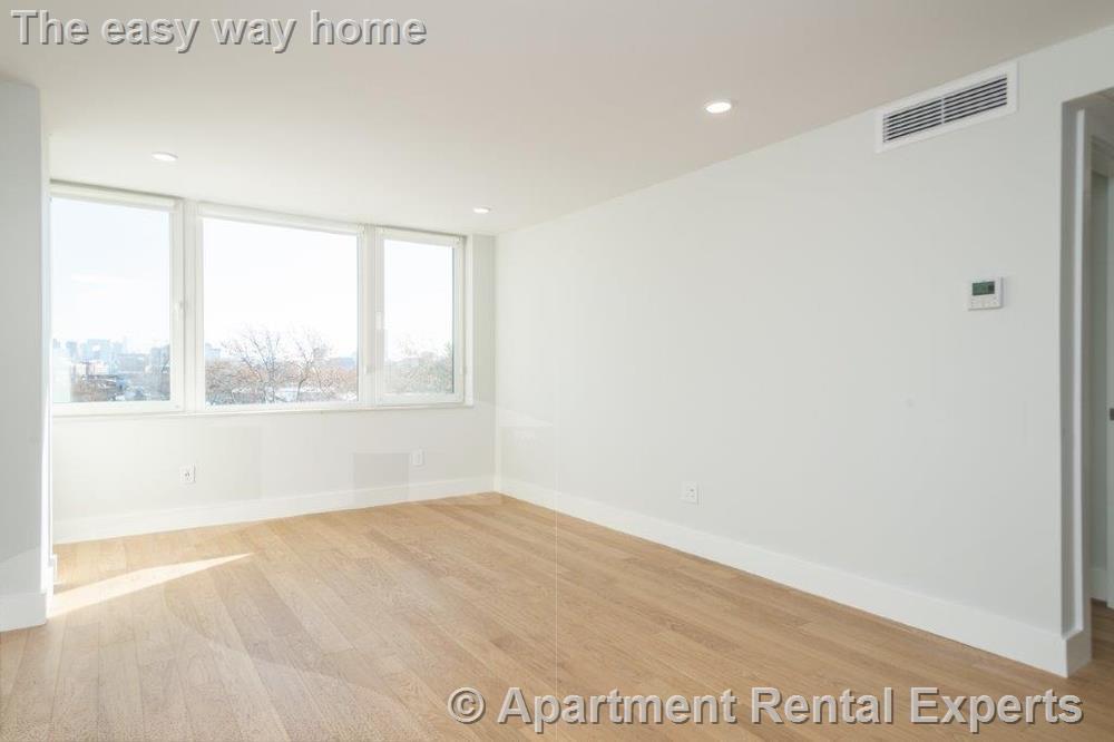 334 Harvard St, Harvard Square