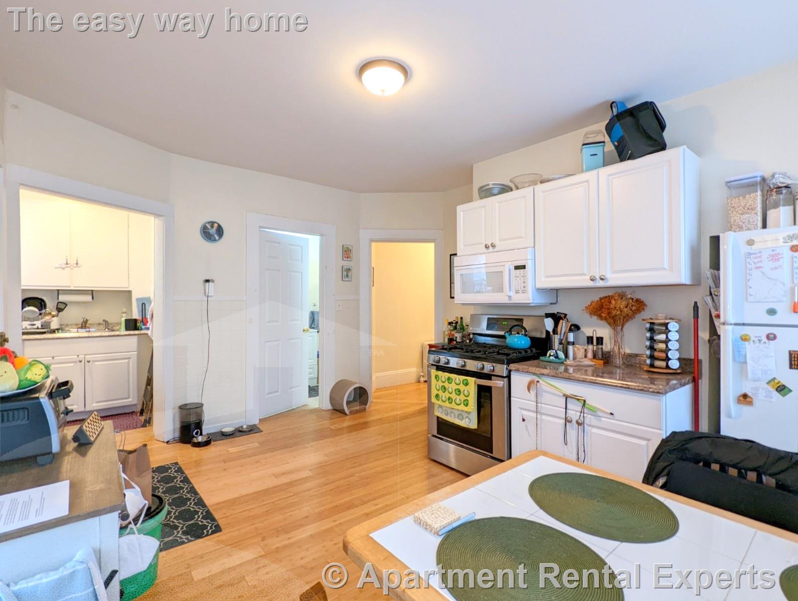 23 Thorndike St, Davis Square