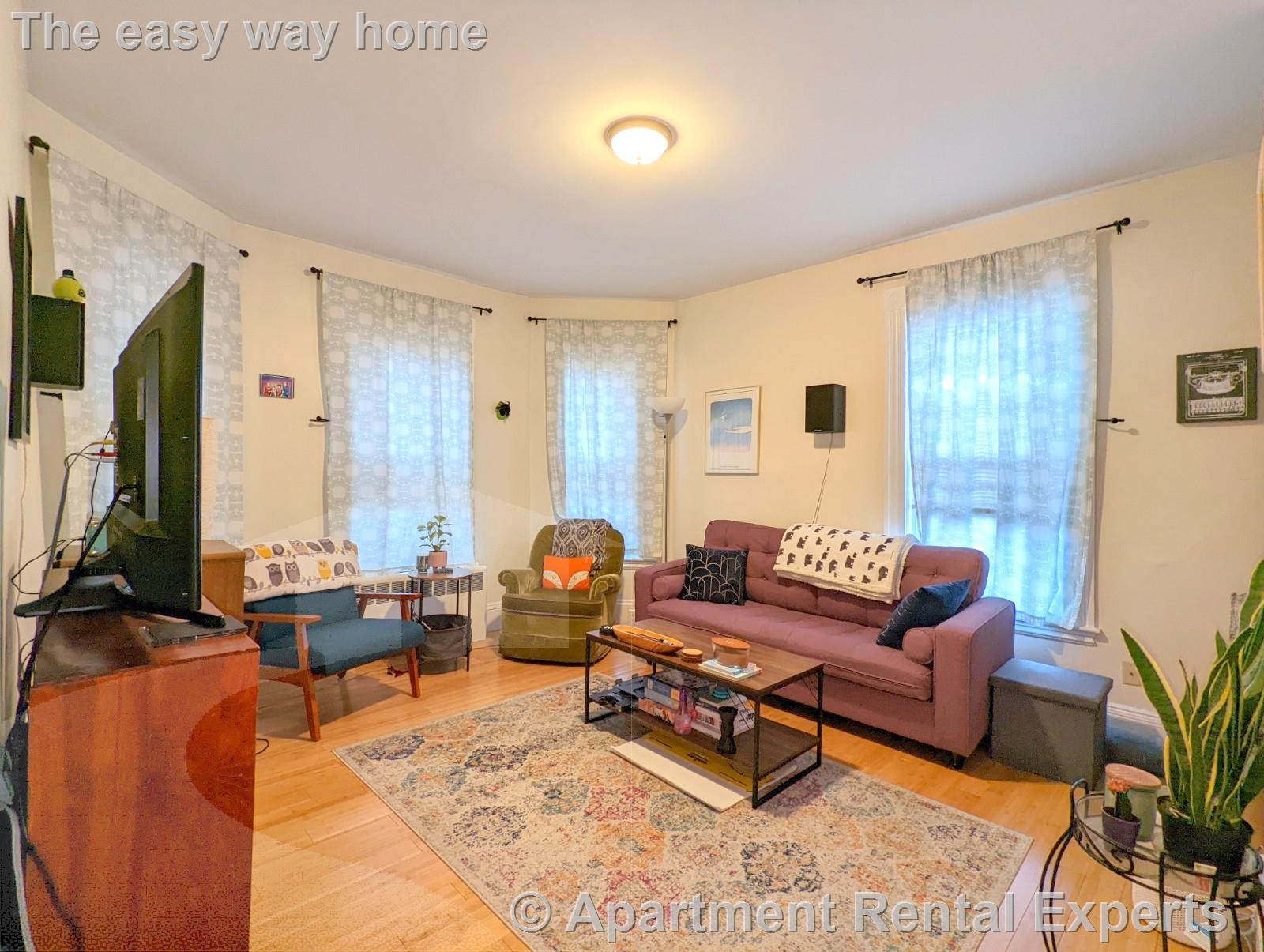 23 Thorndike St, Davis Square