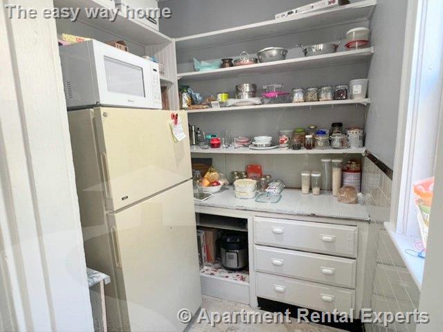 39 Pearson Rd, Tufts