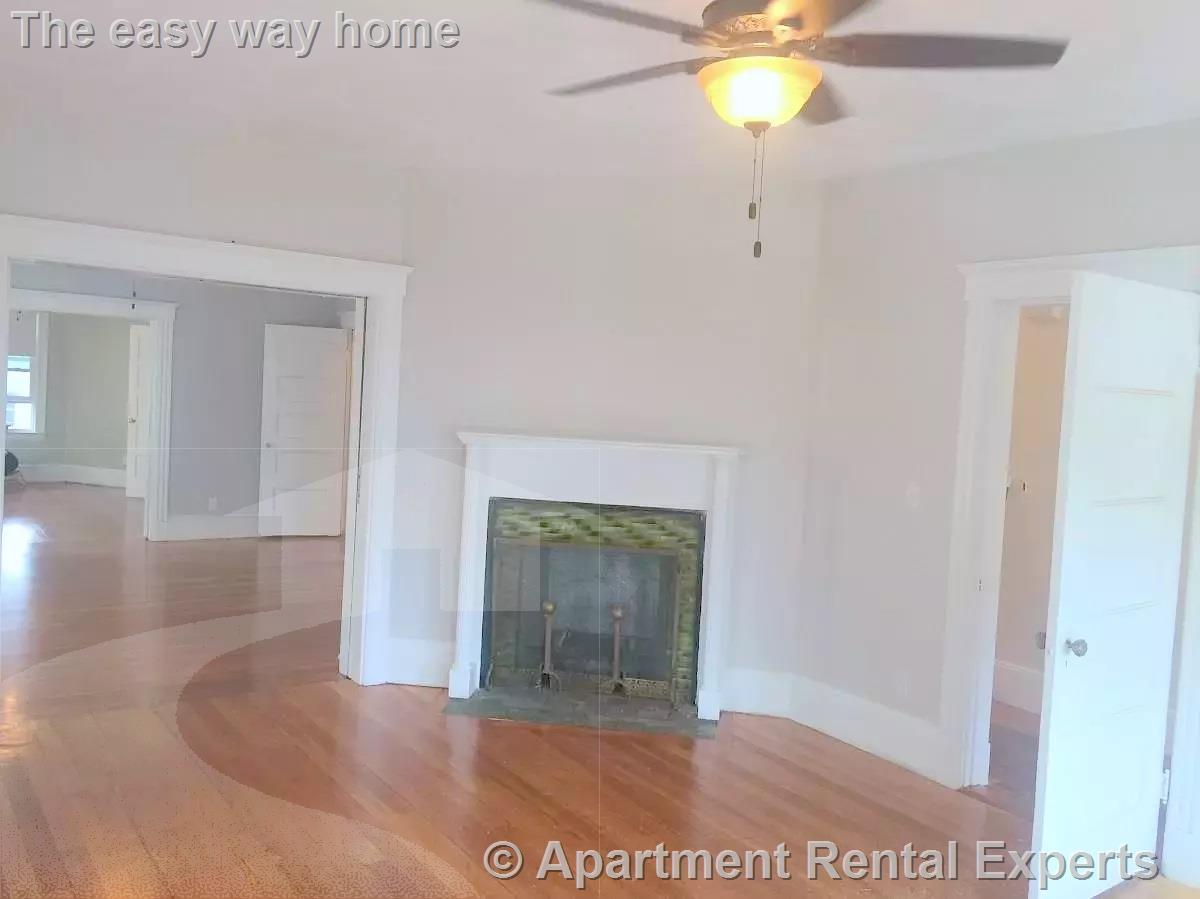 230 Upland Rd, Avon Hill