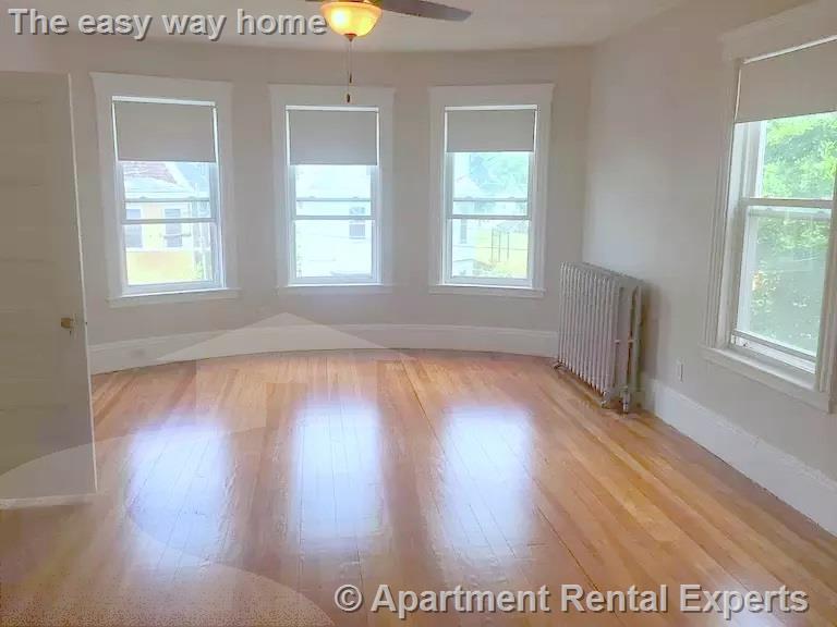 230 Upland Rd, Avon Hill