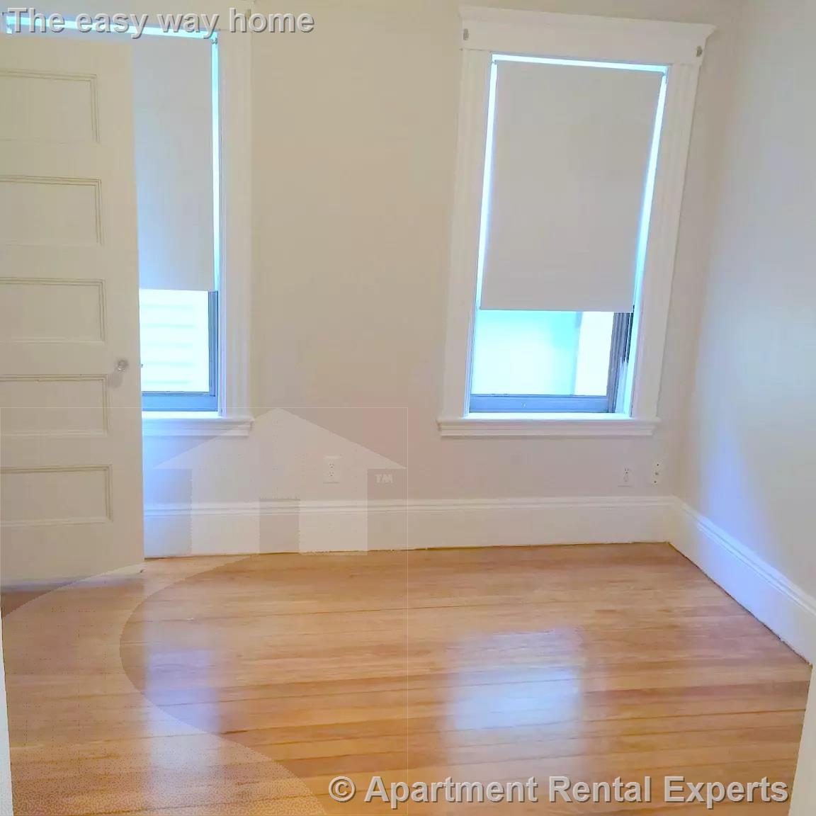 230 Upland Rd, Avon Hill