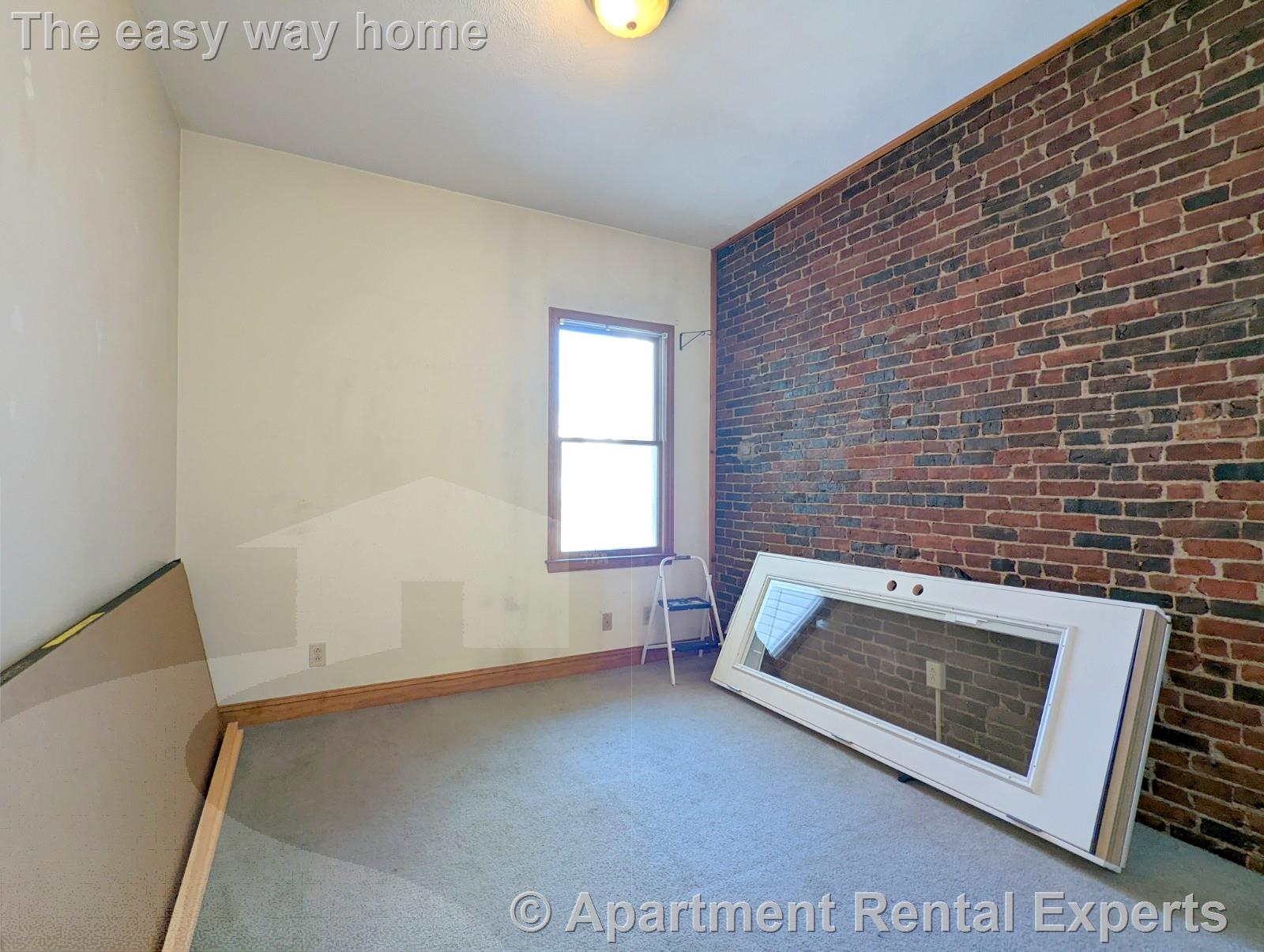 45 Greenville St, Prospect Hill