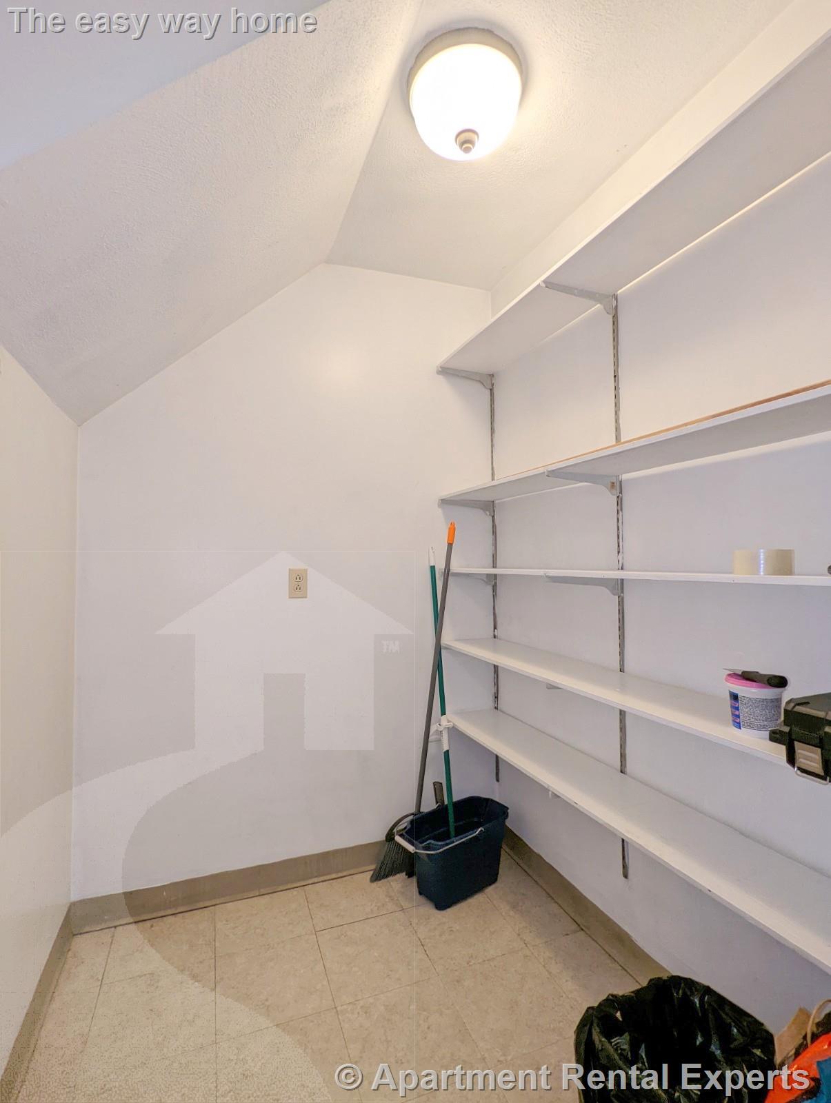 45 Greenville St, Prospect Hill