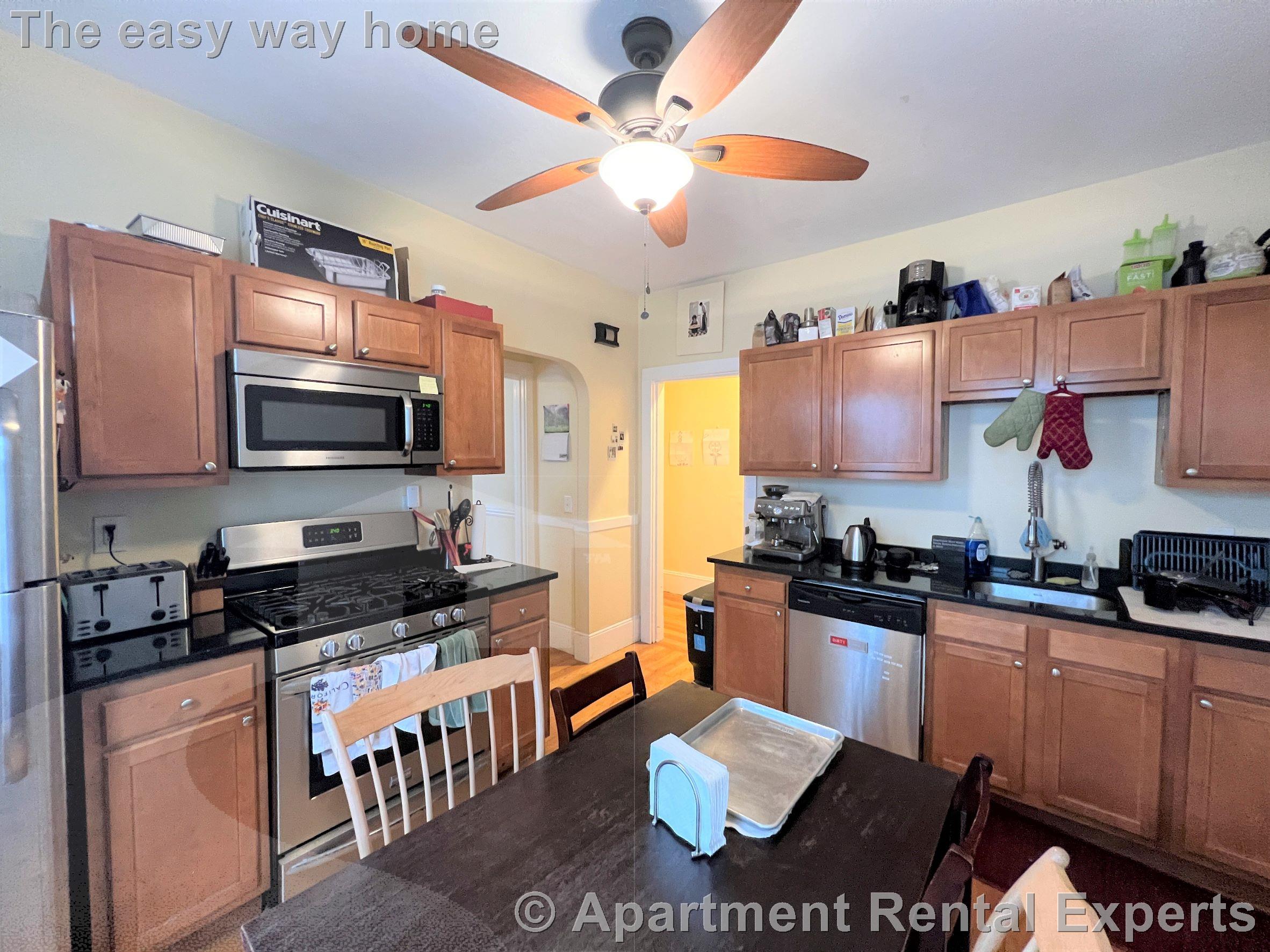 121 Liberty Rd, Davis Square