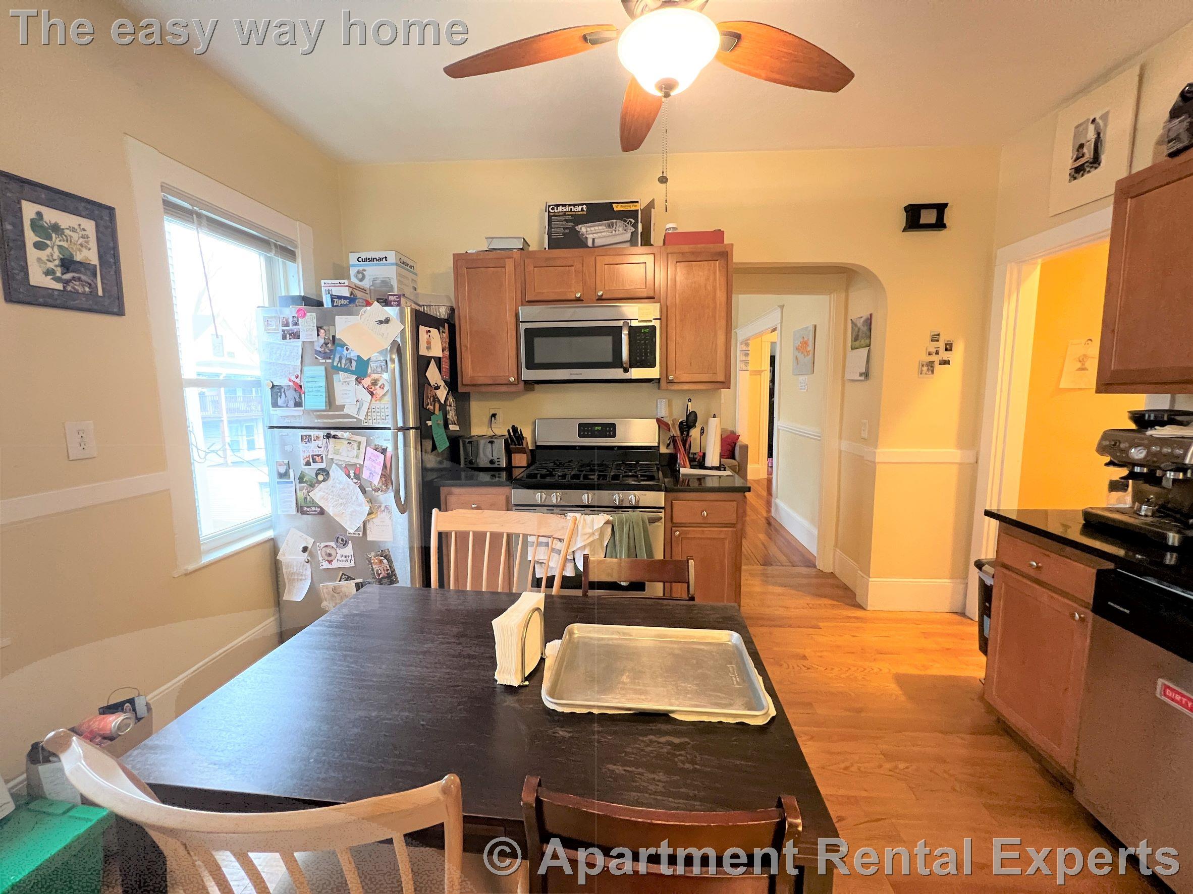 121 Liberty Rd, Davis Square