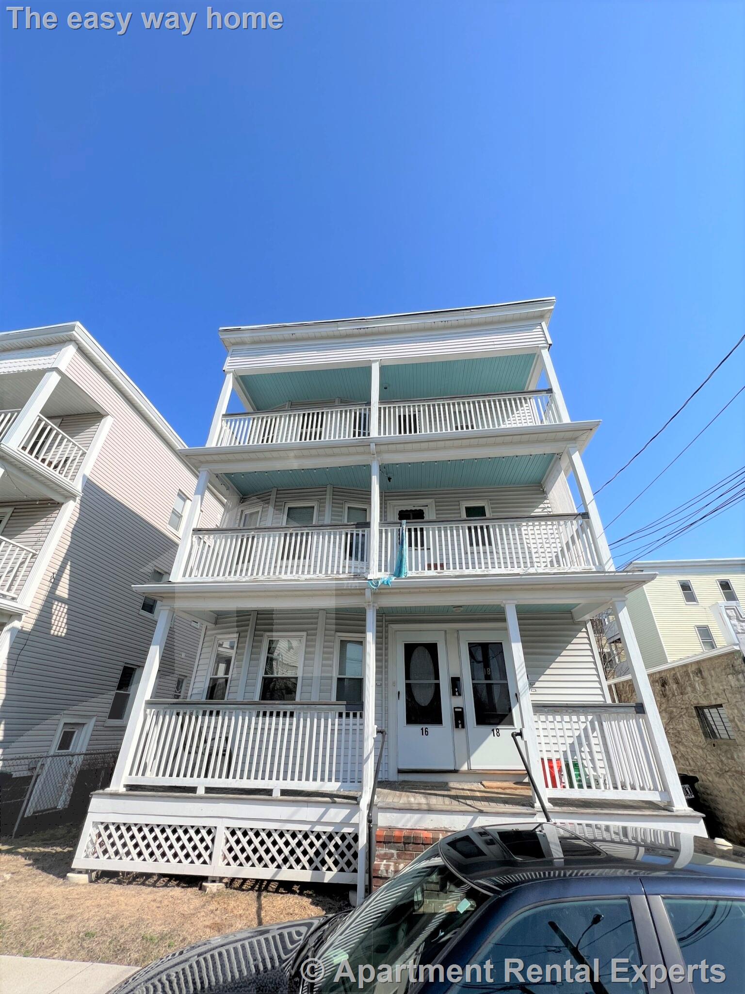 16-18 Silvey Pl, Porter Square