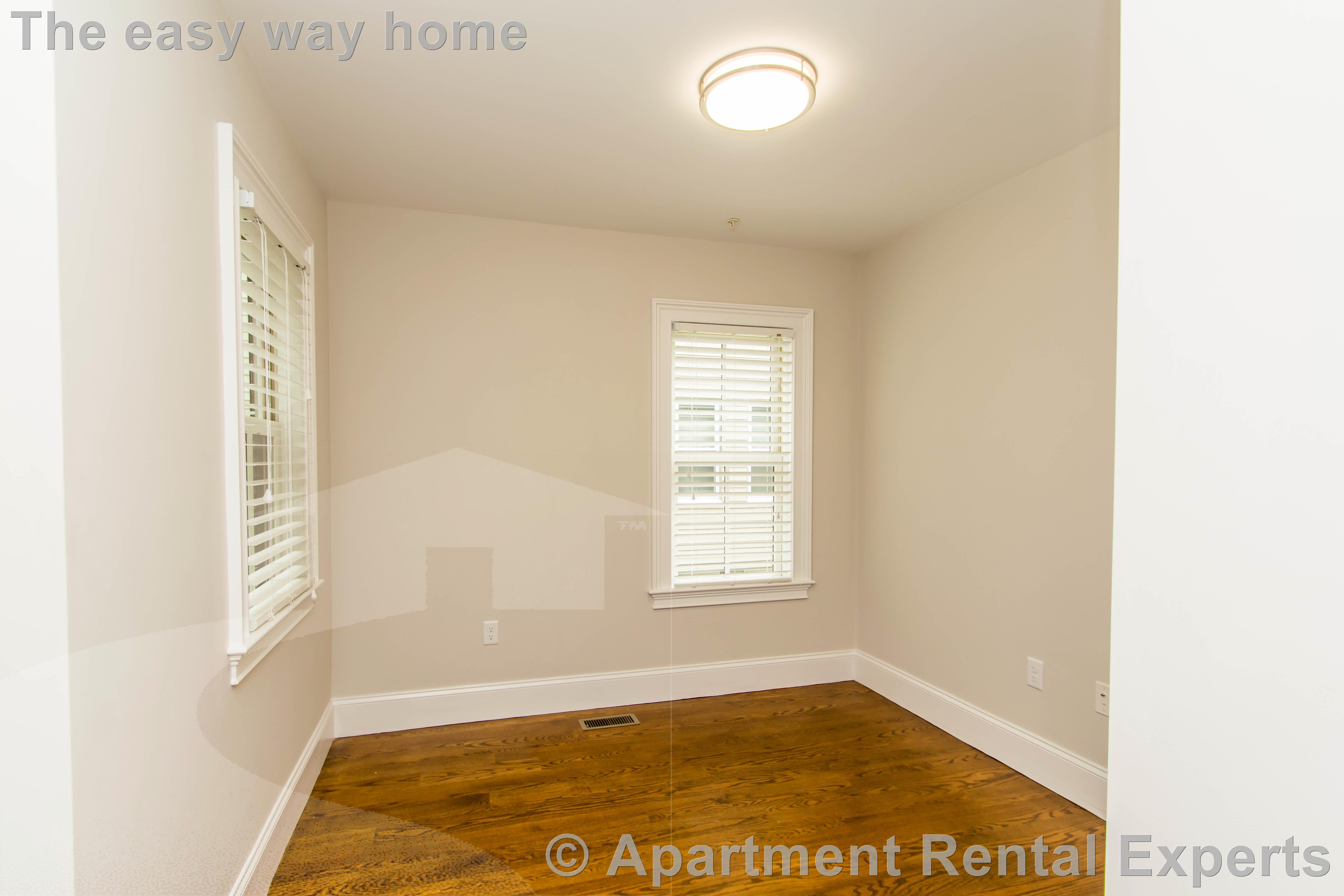 126 Columbia St, Central Square