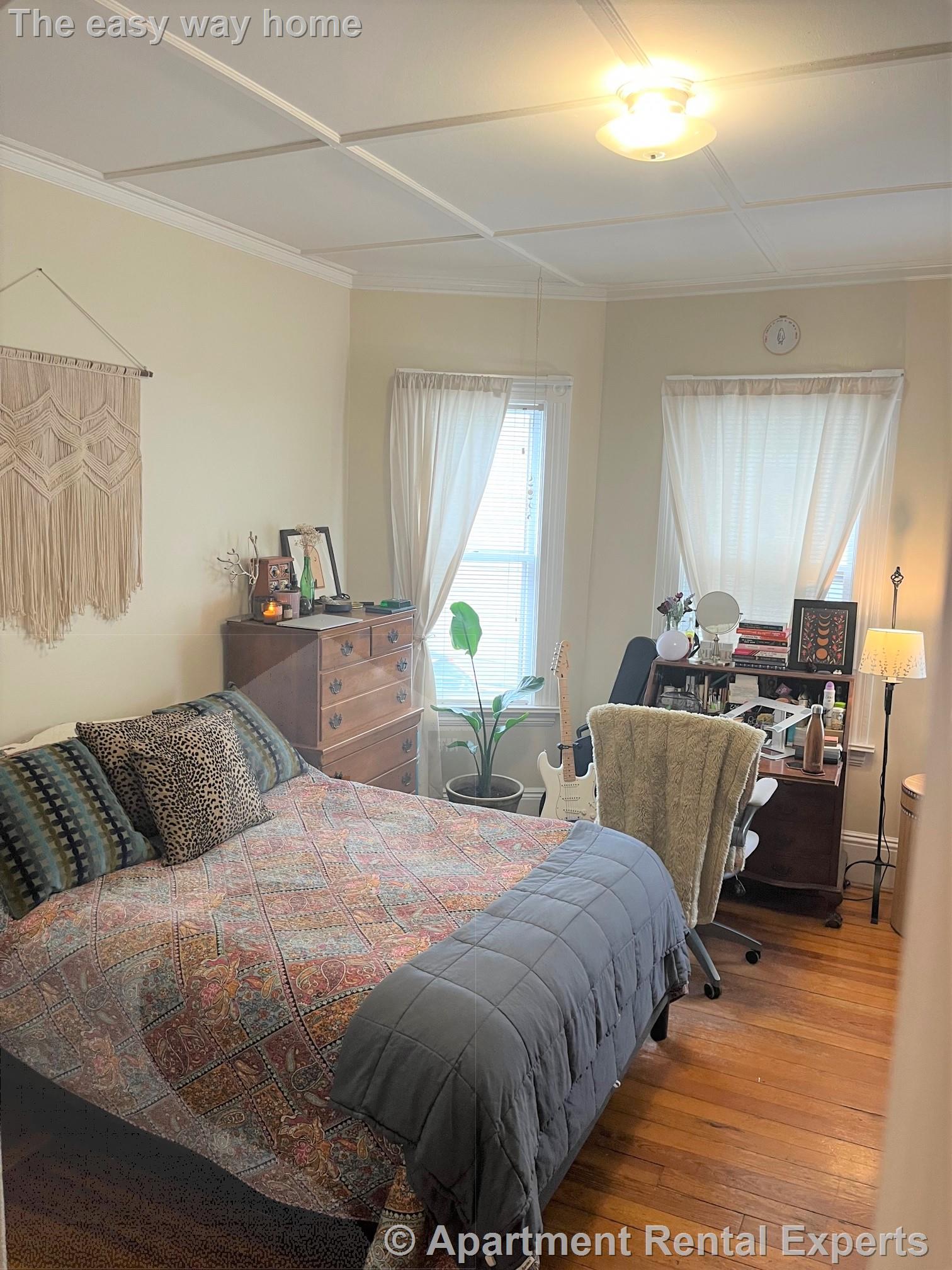 28 Prichard Ave, Davis Square