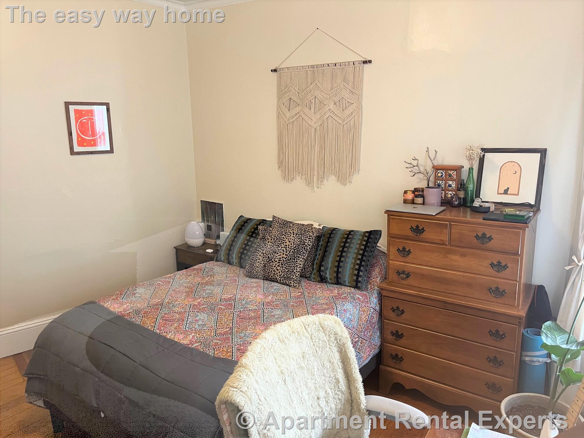 28 Prichard Ave, Davis Square