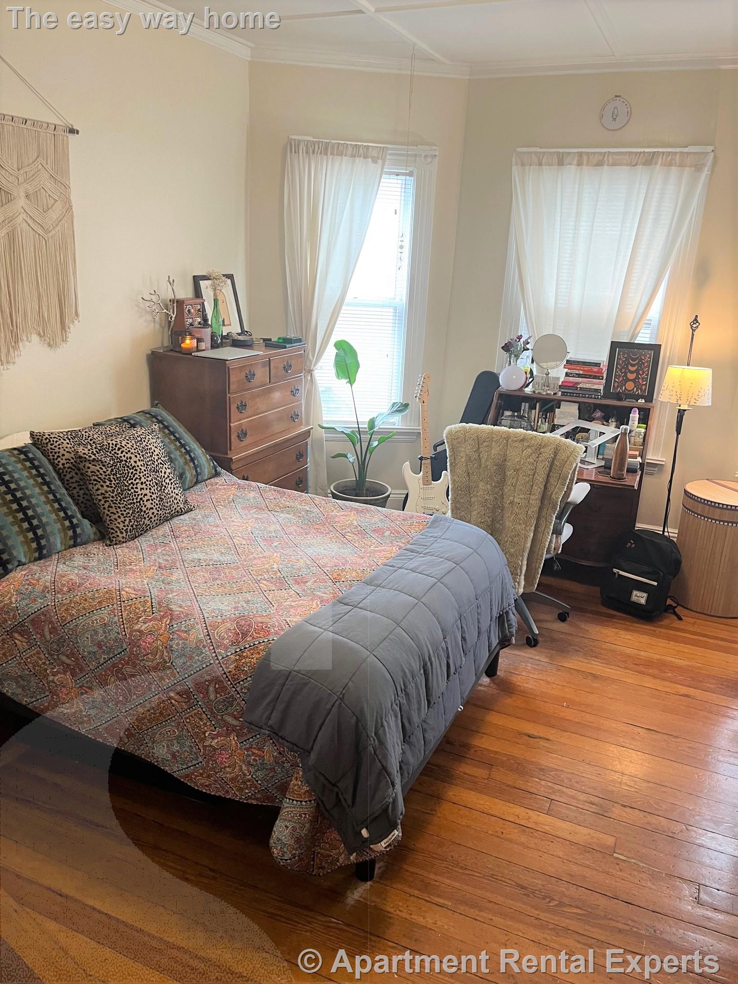 28 Prichard Ave, Davis Square