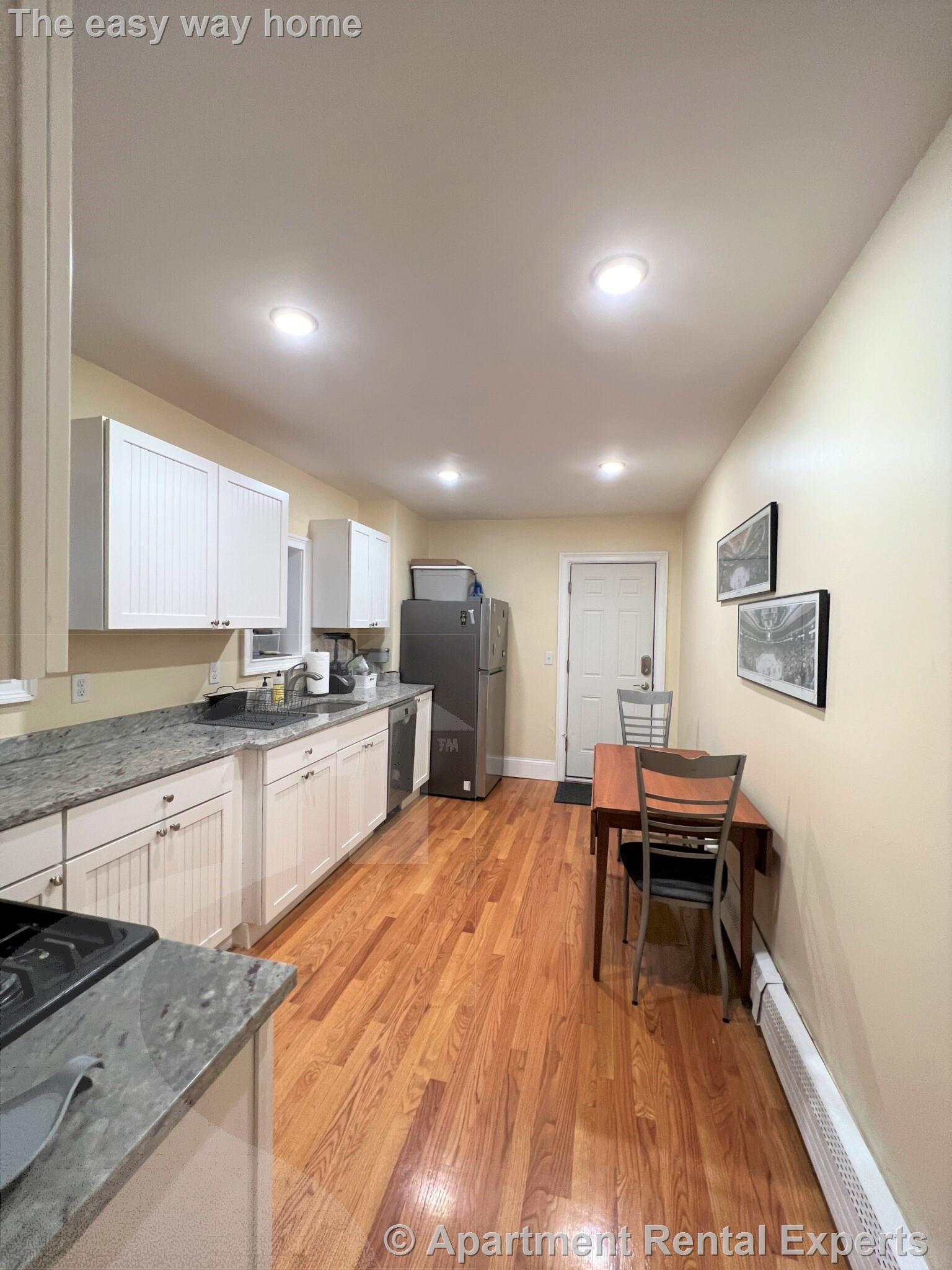 41 Cross St, East Somerville