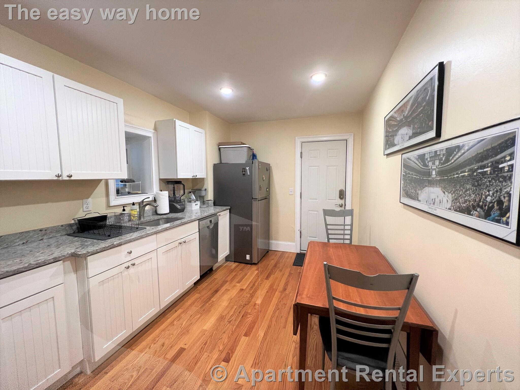 41 Cross St, East Somerville