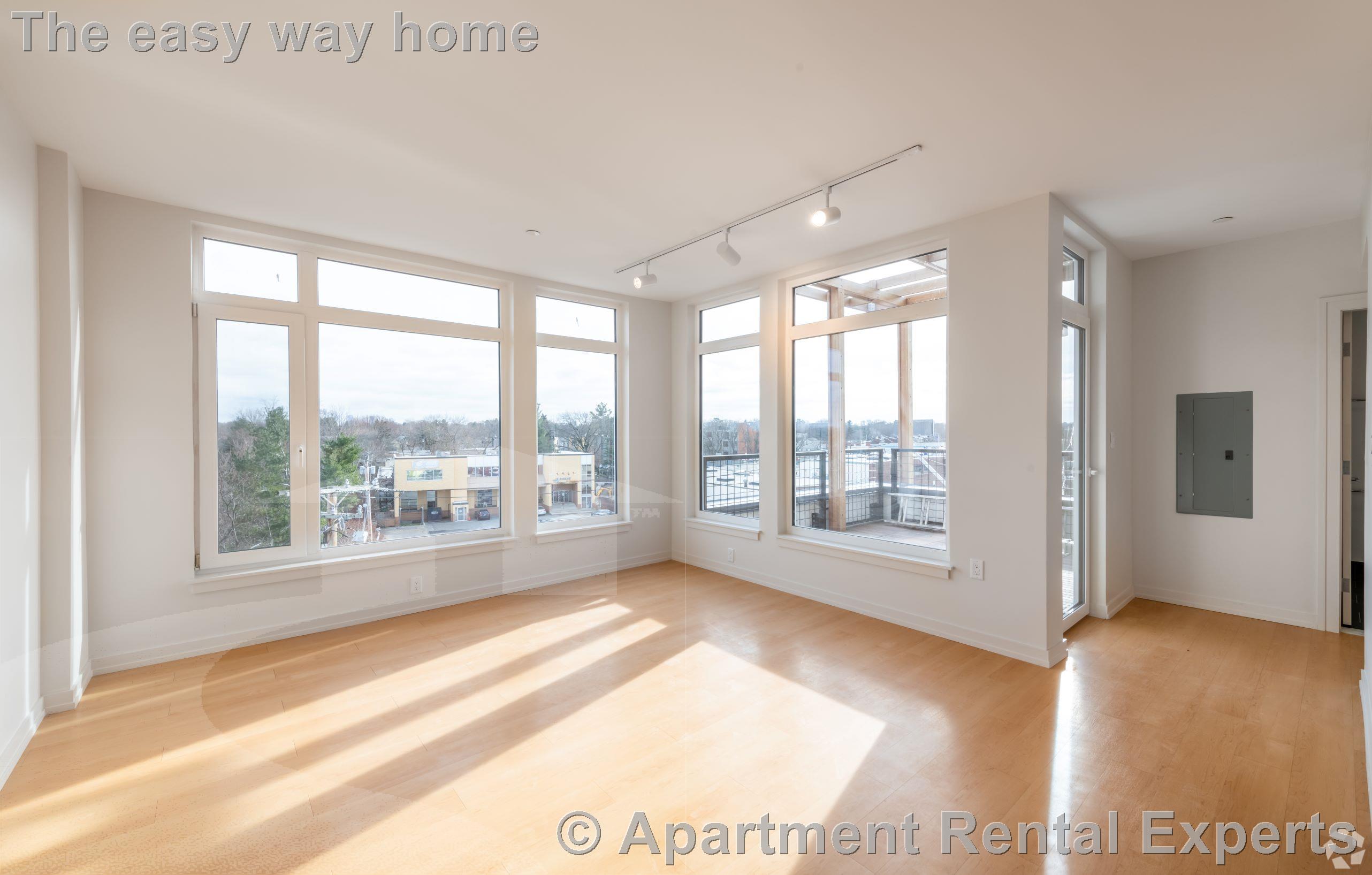 77 New St, Fresh Pond