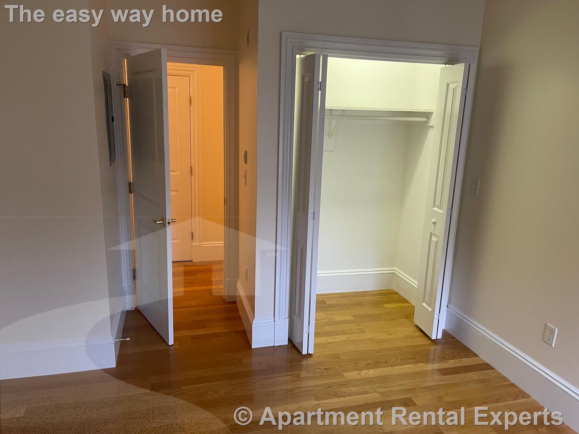 515 Green St, Central Square