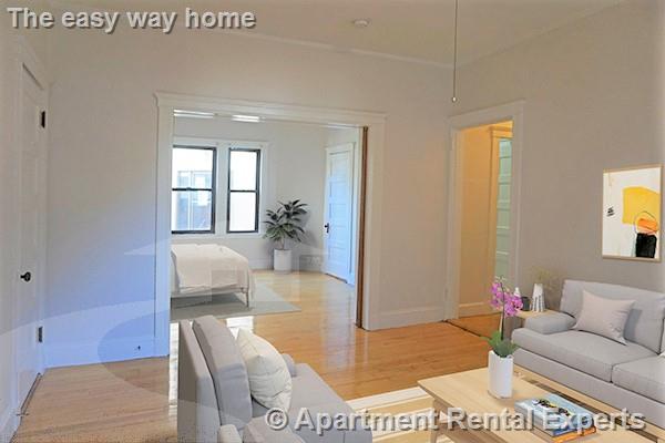 19 Pleasant St, Central Square